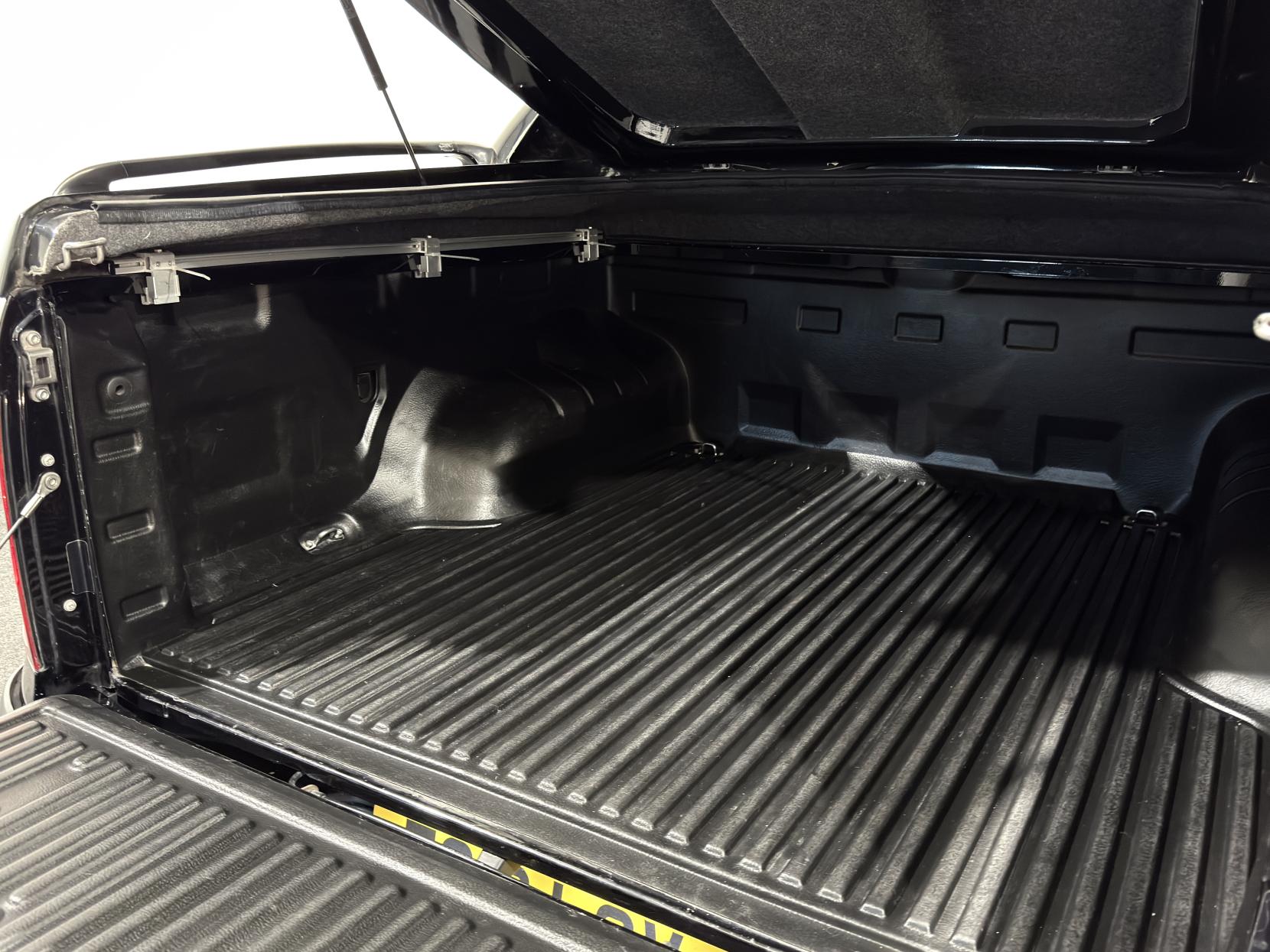 Volkswagen Amarok 3.0 TDI V6 BlueMotion Tech Highline Pickup Double Cab 4dr Diesel Auto 4Motion Euro 6 (s/s) (224 ps)