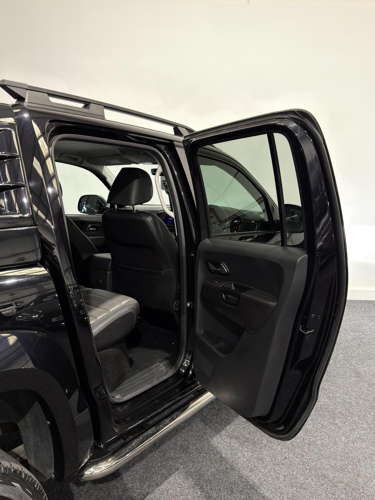 Volkswagen Amarok 3.0 TDI V6 BlueMotion Tech Highline Pickup Double Cab 4dr Diesel Auto 4Motion Euro 6 (s/s) (224 ps)