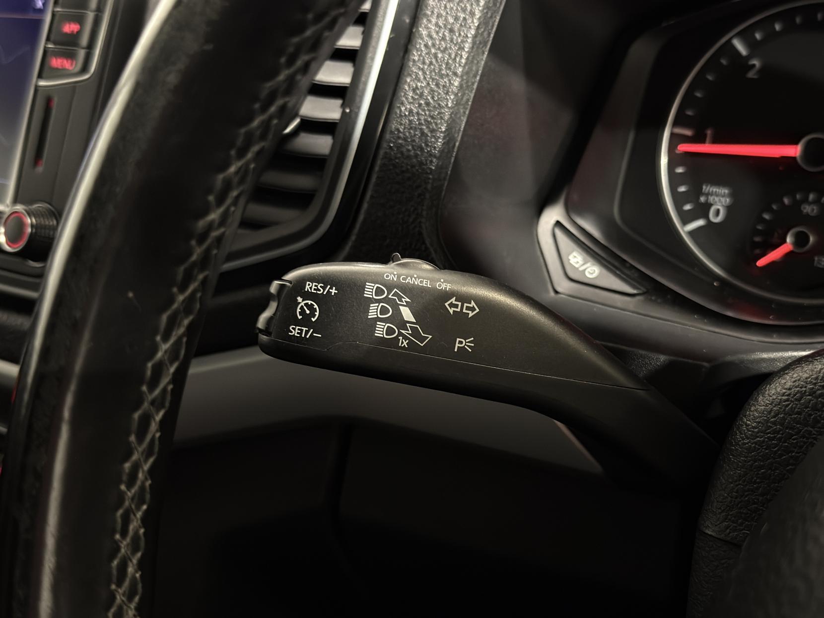 Volkswagen Amarok 3.0 TDI V6 BlueMotion Tech Highline Pickup Double Cab 4dr Diesel Auto 4Motion Euro 6 (s/s) (224 ps)
