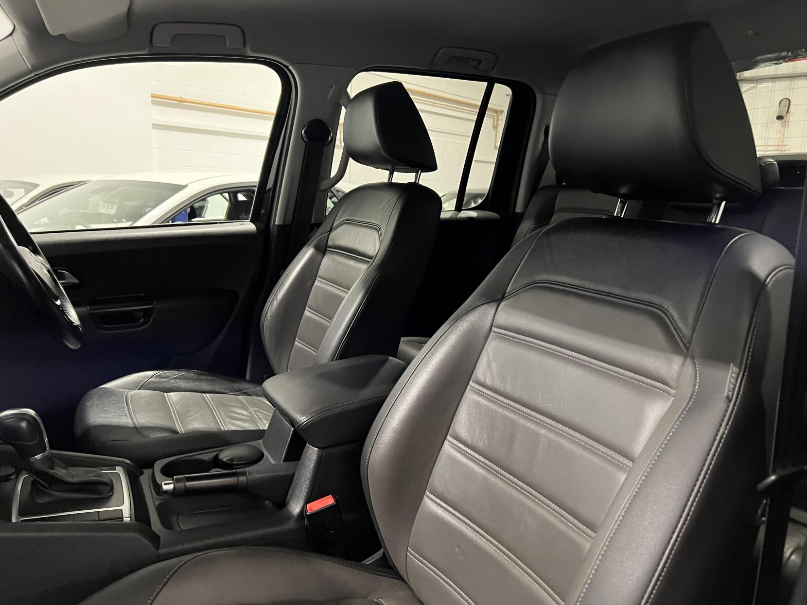 Volkswagen Amarok 3.0 TDI V6 BlueMotion Tech Highline Pickup Double Cab 4dr Diesel Auto 4Motion Euro 6 (s/s) (224 ps)