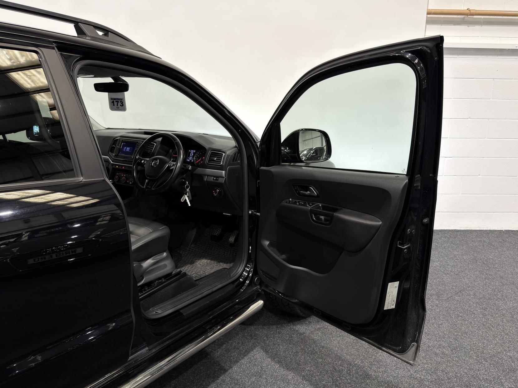 Volkswagen Amarok 3.0 TDI V6 BlueMotion Tech Highline Pickup Double Cab 4dr Diesel Auto 4Motion Euro 6 (s/s) (224 ps)