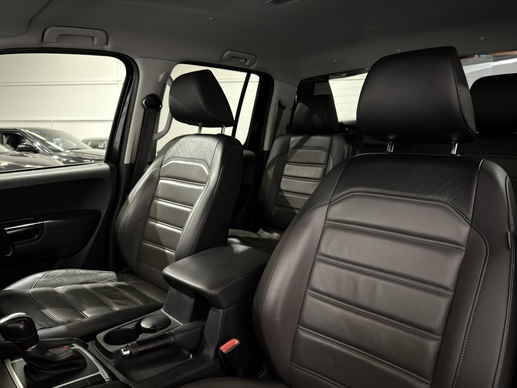 Volkswagen Amarok 3.0 TDI V6 BlueMotion Tech Highline Pickup Double Cab 4dr Diesel Auto 4Motion Euro 6 (s/s) (224 ps)