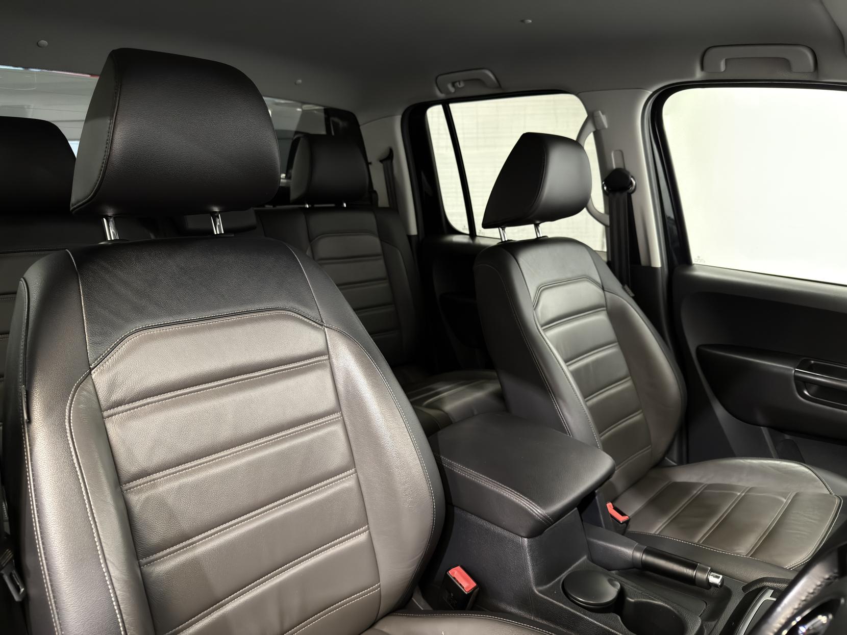 Volkswagen Amarok 3.0 TDI V6 BlueMotion Tech Highline Pickup Double Cab 4dr Diesel Auto 4Motion Euro 6 (s/s) (224 ps)