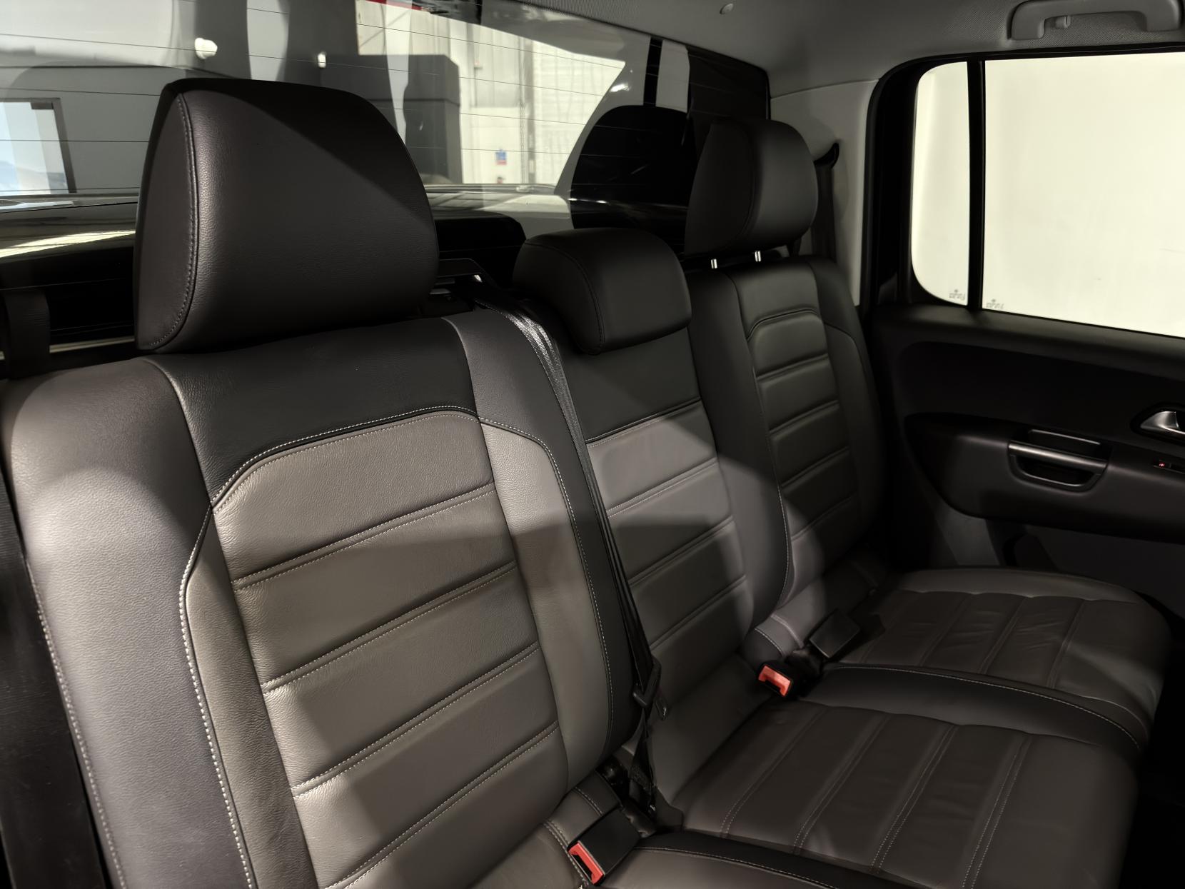 Volkswagen Amarok 3.0 TDI V6 BlueMotion Tech Highline Pickup Double Cab 4dr Diesel Auto 4Motion Euro 6 (s/s) (224 ps)
