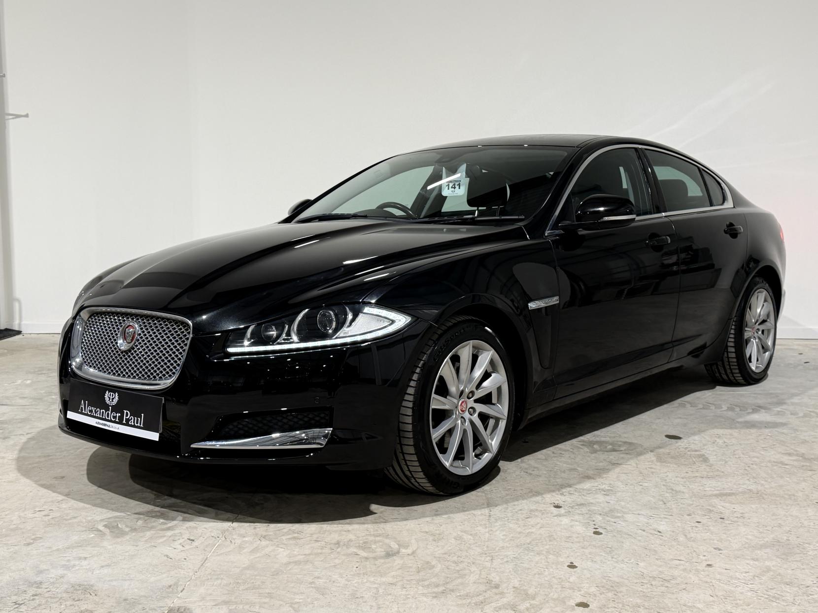 Jaguar XF 3.0d V6 Premium Luxury Saloon 4dr Diesel Auto Euro 5 (s/s) (240 ps)