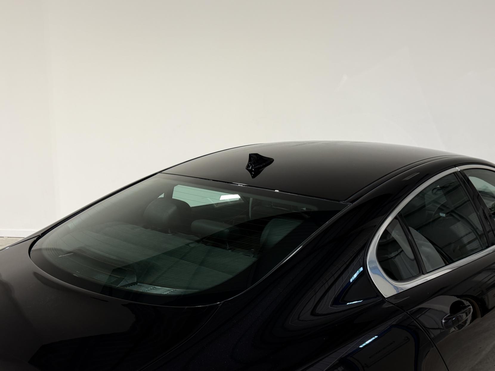 Jaguar XF 3.0d V6 Premium Luxury Saloon 4dr Diesel Auto Euro 5 (s/s) (240 ps)