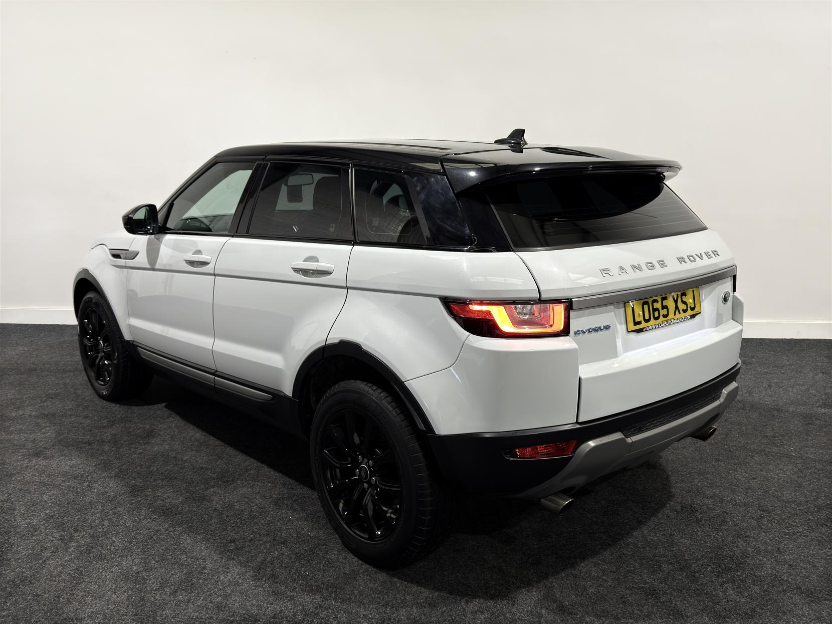 Land Rover Range Rover Evoque 2.0 eD4 SE SUV 5dr Diesel Manual FWD Euro 6 (s/s) (150 ps)