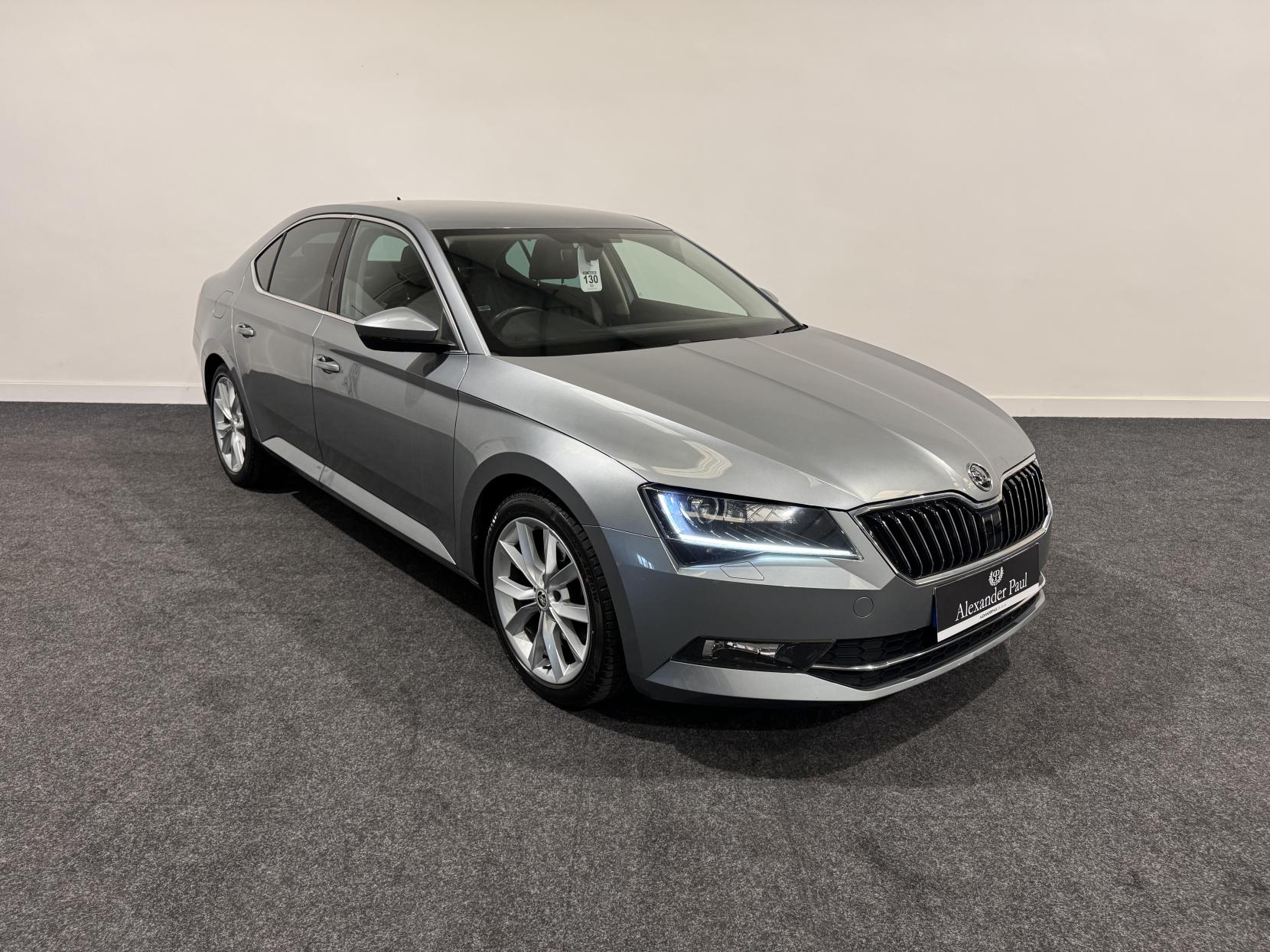 Skoda Superb 2.0 TDI SE L Executive Hatchback 5dr Diesel Manual Euro 6 (s/s) (150 ps)