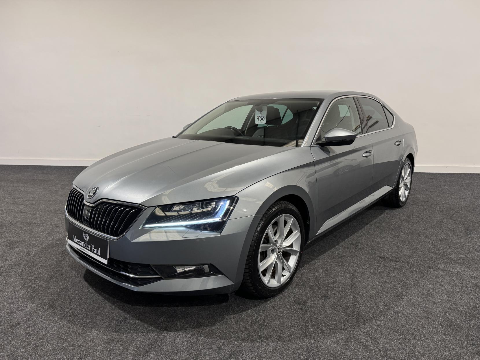 Skoda Superb 2.0 TDI SE L Executive Hatchback 5dr Diesel Manual Euro 6 (s/s) (150 ps)