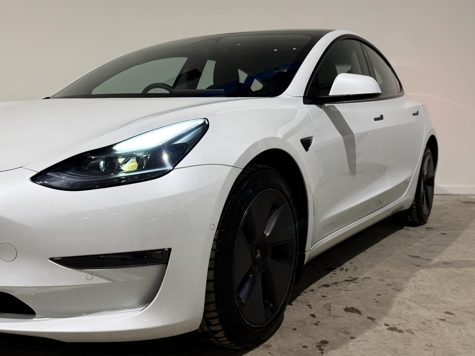 Tesla Model 3 (Dual Motor) Long Range Saloon 4dr Electric Auto 4WDE (346 ps)