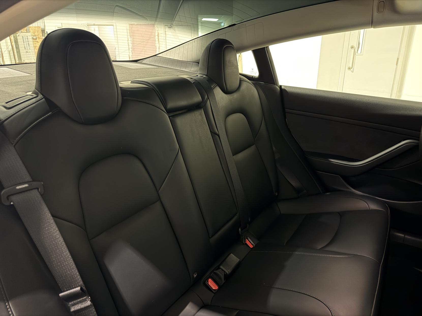 Tesla Model 3 (Dual Motor) Long Range Saloon 4dr Electric Auto 4WDE (346 ps)