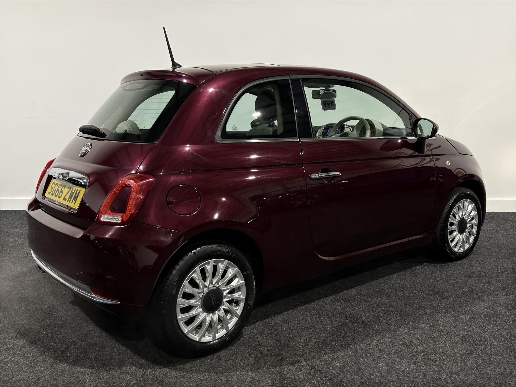 Fiat 500 1.2 Lounge Hatchback 3dr Petrol Manual Euro 6 (s/s) (69 bhp)