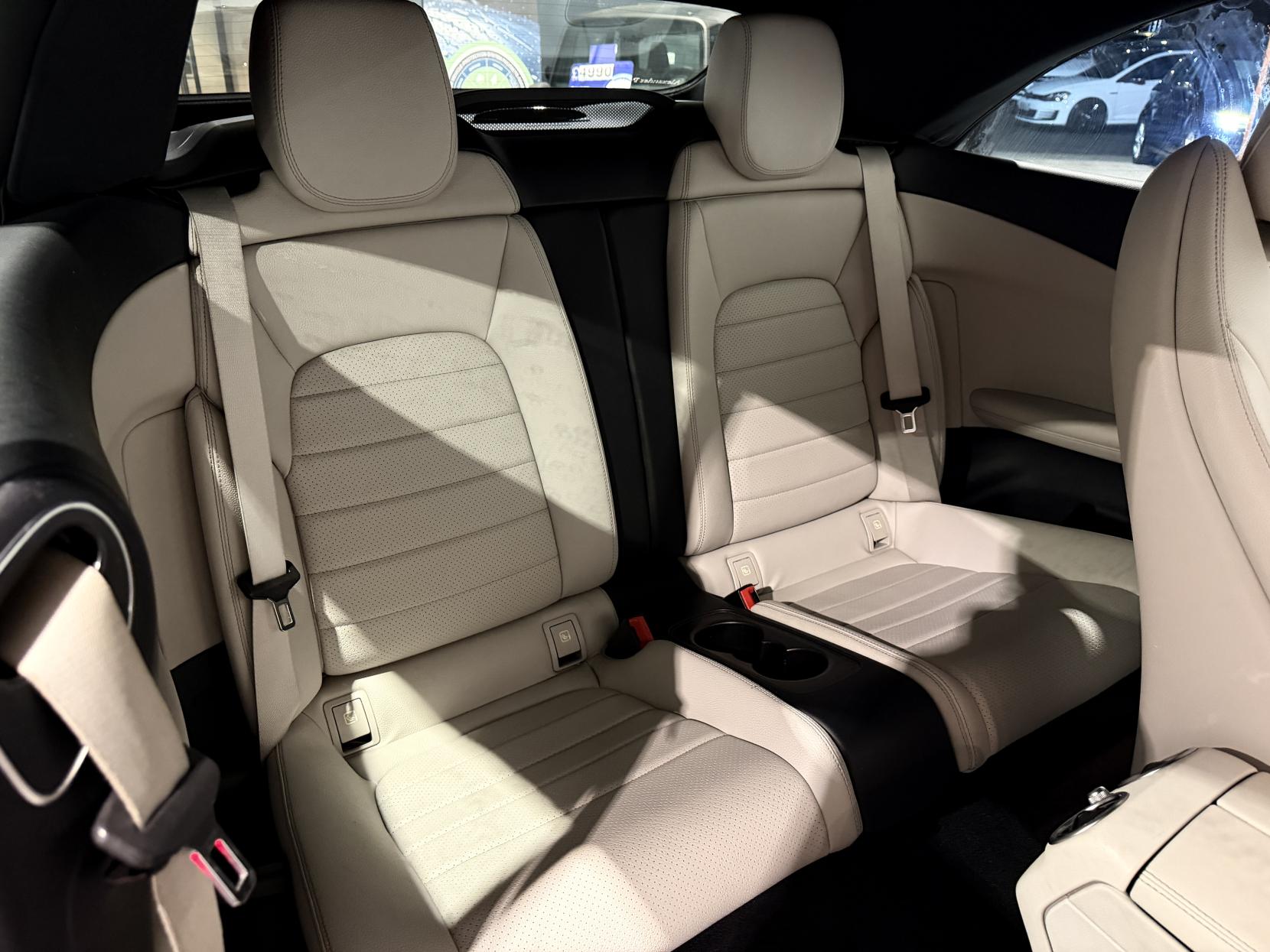 Mercedes-Benz C Class 2.0 C300 AMG Line (Premium Plus) Cabriolet 2dr Petrol G-Tronic+ Euro 6 (s/s) (245 ps)