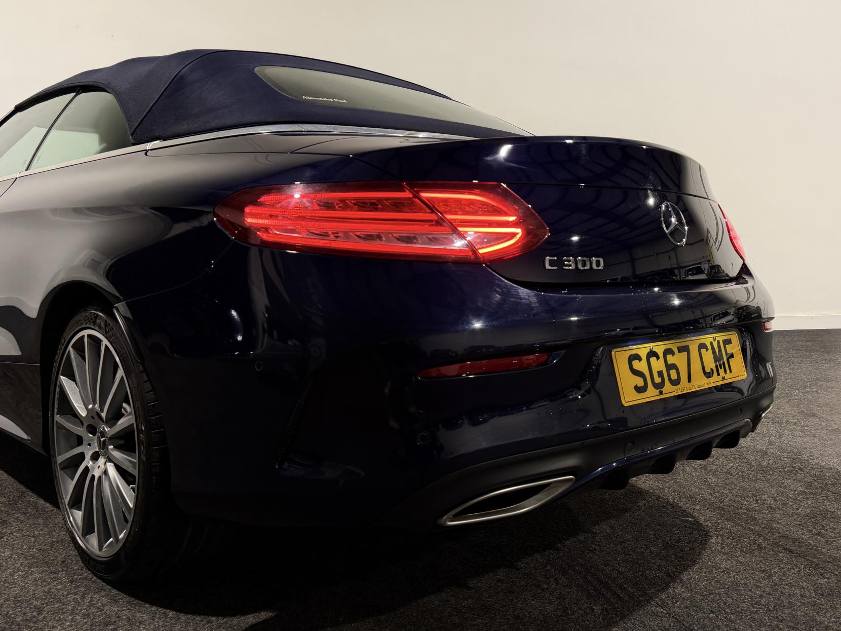 Mercedes-Benz C Class 2.0 C300 AMG Line (Premium Plus) Cabriolet 2dr Petrol G-Tronic+ Euro 6 (s/s) (245 ps)