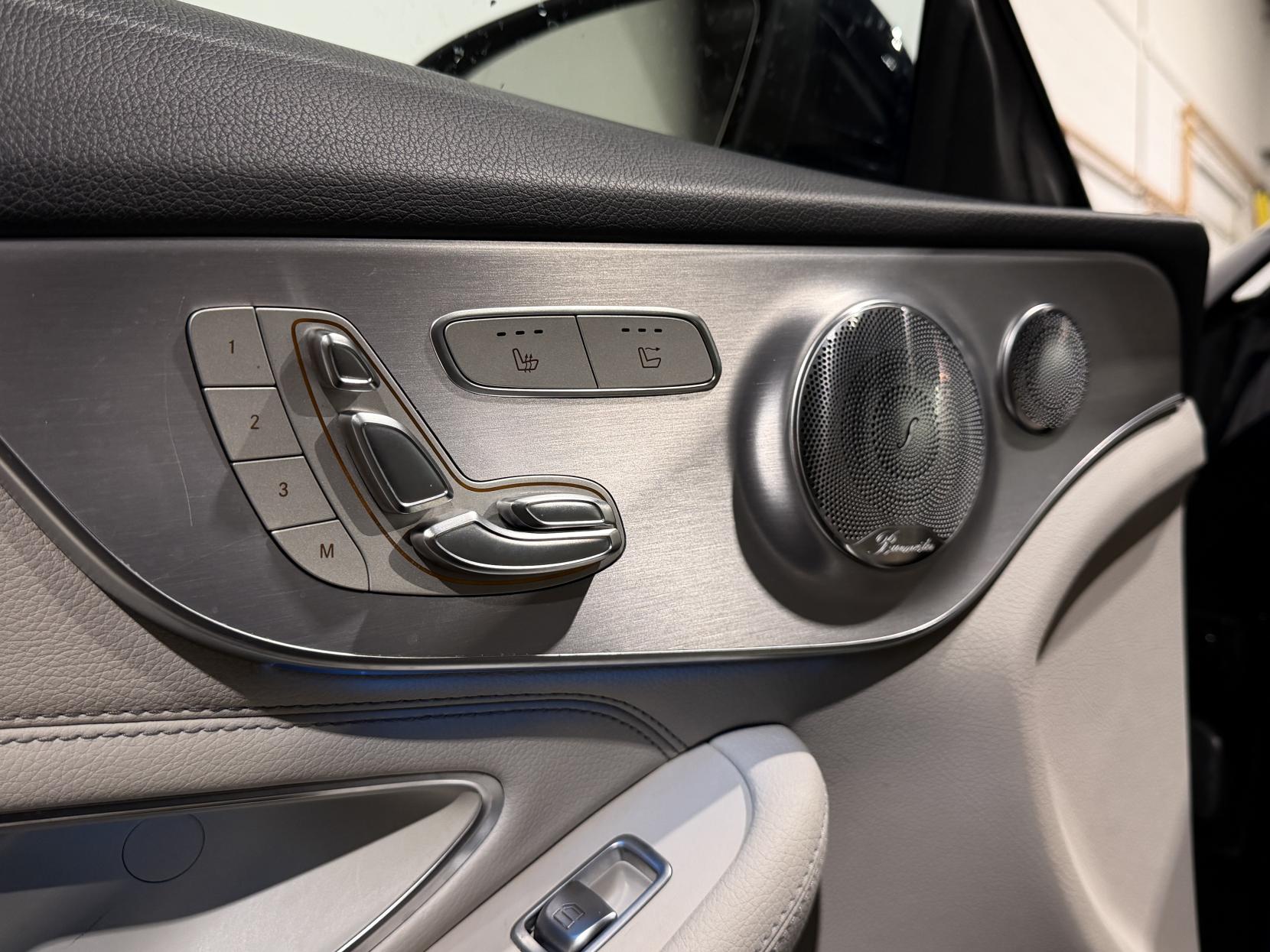 Mercedes-Benz C Class 2.0 C300 AMG Line (Premium Plus) Cabriolet 2dr Petrol G-Tronic+ Euro 6 (s/s) (245 ps)