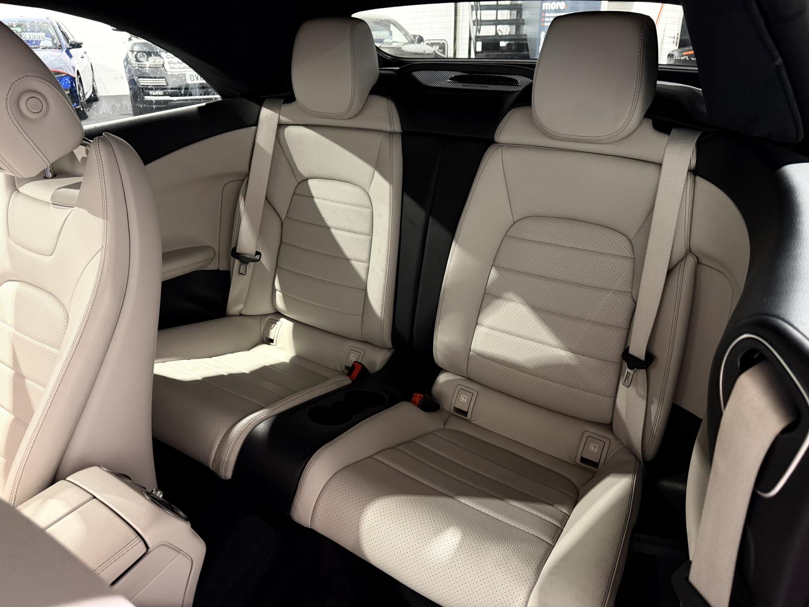 Mercedes-Benz C Class 2.0 C300 AMG Line (Premium Plus) Cabriolet 2dr Petrol G-Tronic+ Euro 6 (s/s) (245 ps)