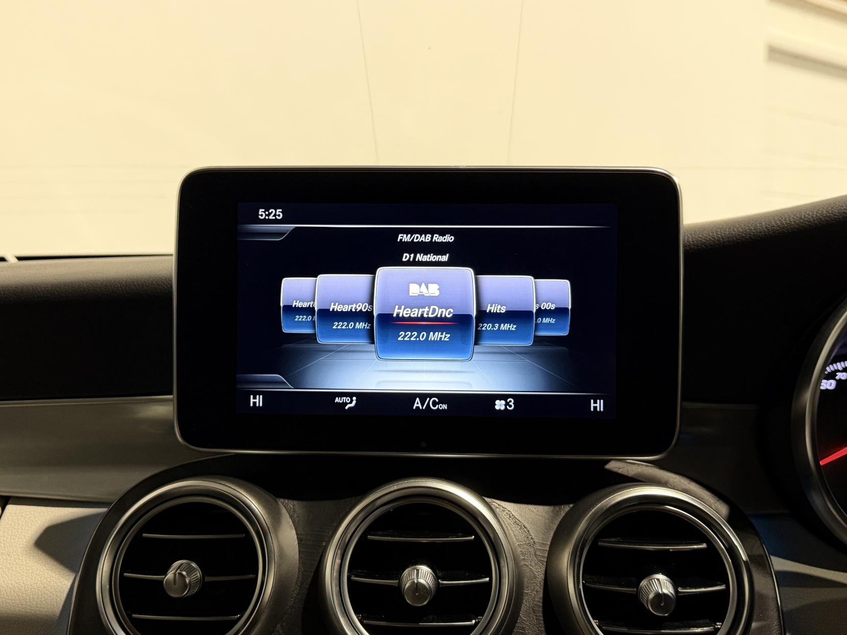 Mercedes-Benz C Class 2.0 C300 AMG Line (Premium Plus) Cabriolet 2dr Petrol G-Tronic+ Euro 6 (s/s) (245 ps)