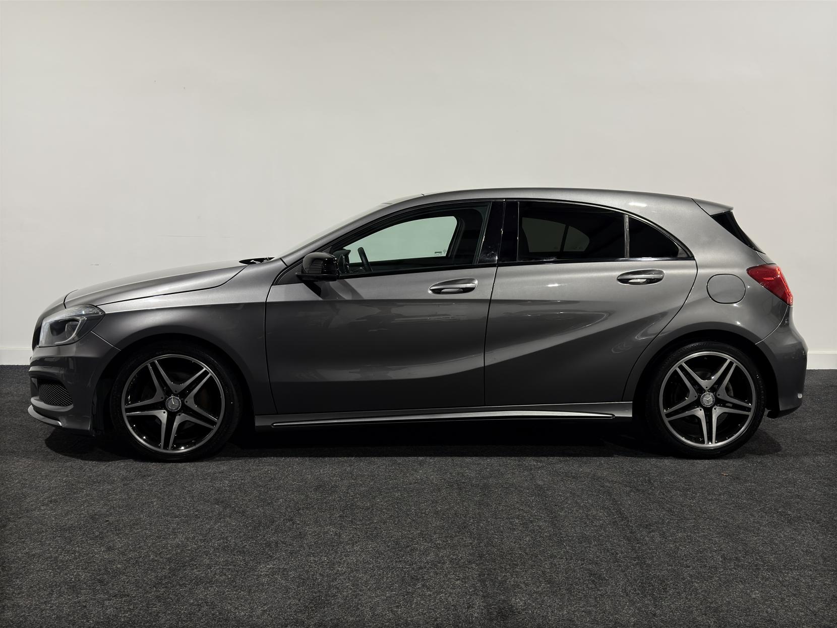 Mercedes-Benz A Class 1.8 A200 CDI AMG Sport Hatchback 5dr Diesel 7G-DCT Euro 5 (s/s) (136 ps)