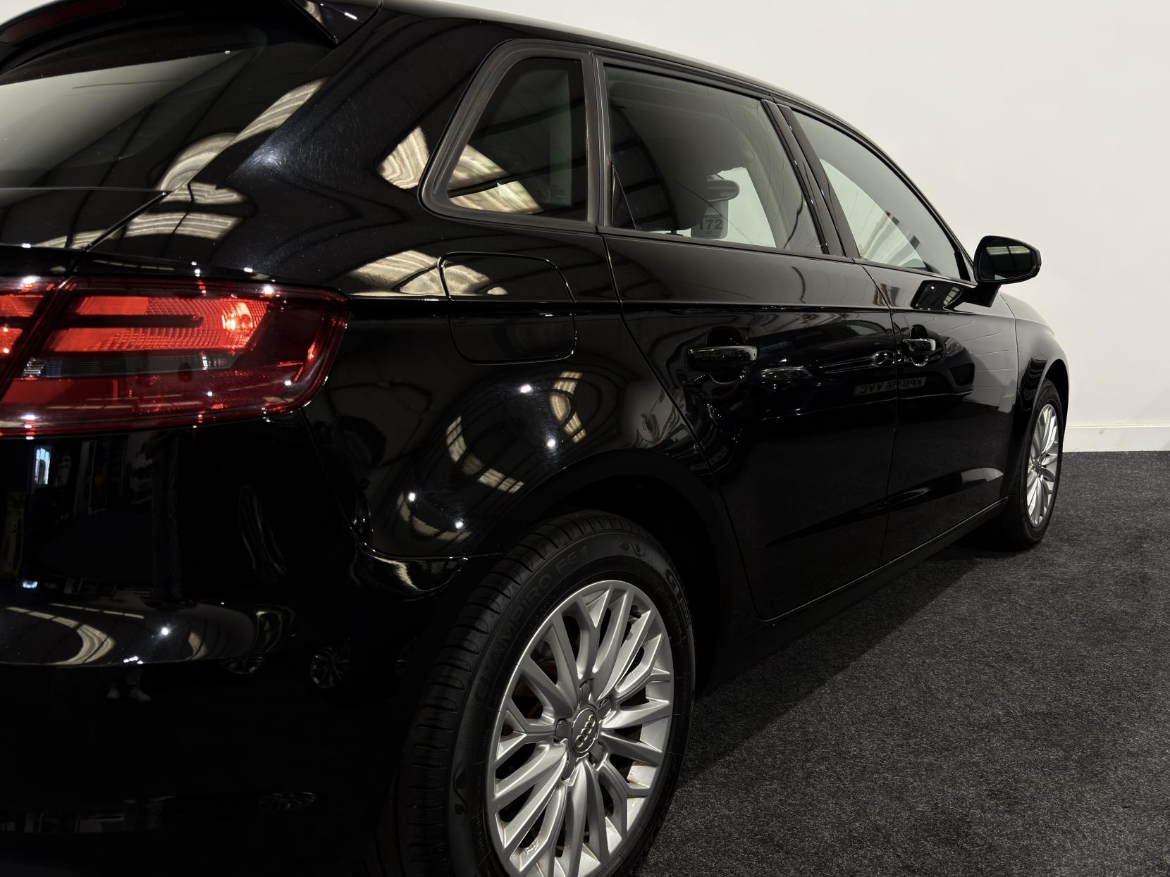 Audi A3 2.0 TDI SE Technik Sportback 5dr Diesel Manual Euro 6 (s/s) (150 ps)