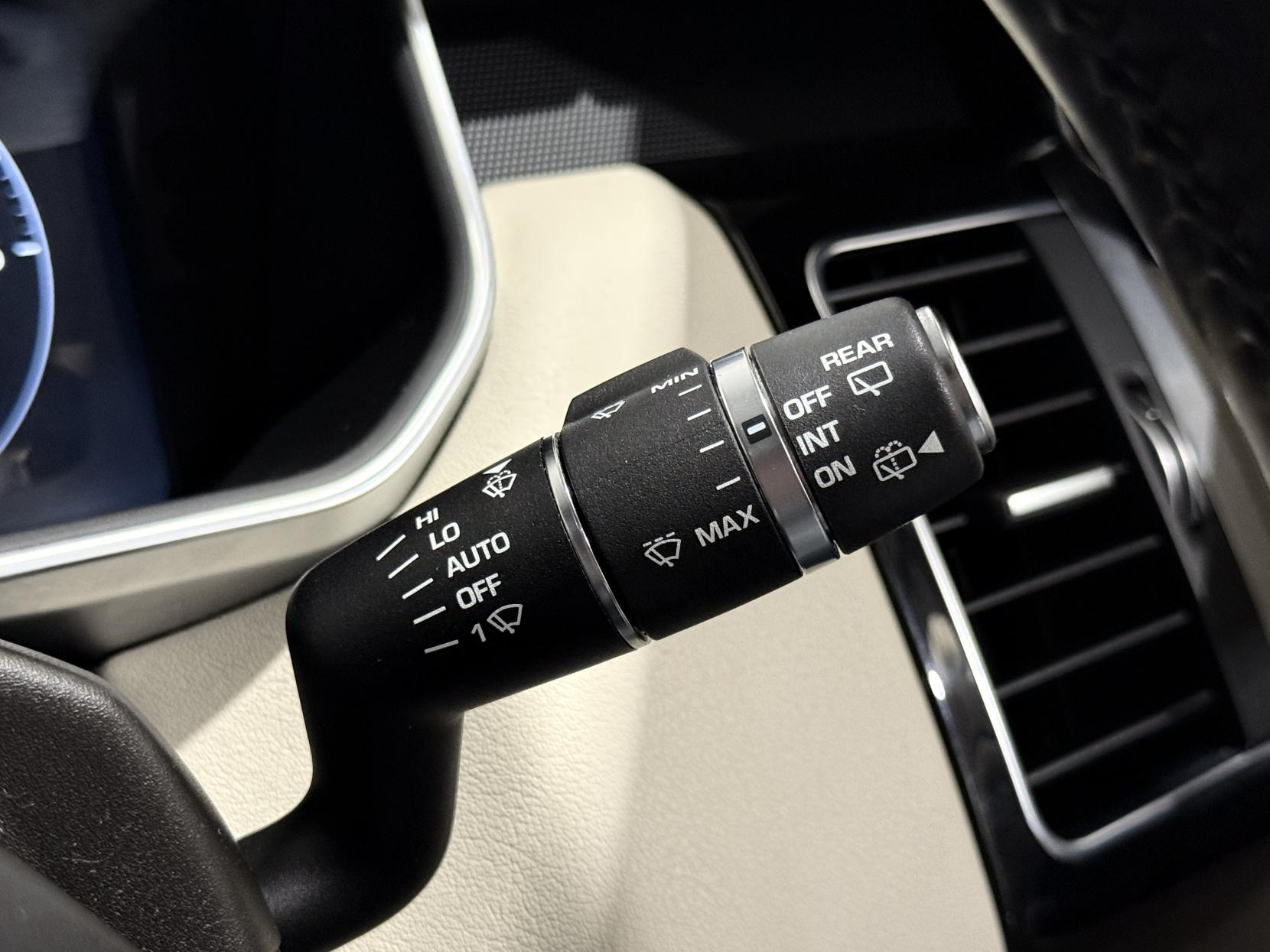Land Rover Range Rover Sport 3.0 SD V6 HSE Dynamic SUV 5dr Diesel Auto 4WD Euro 6 (s/s) (306 ps)