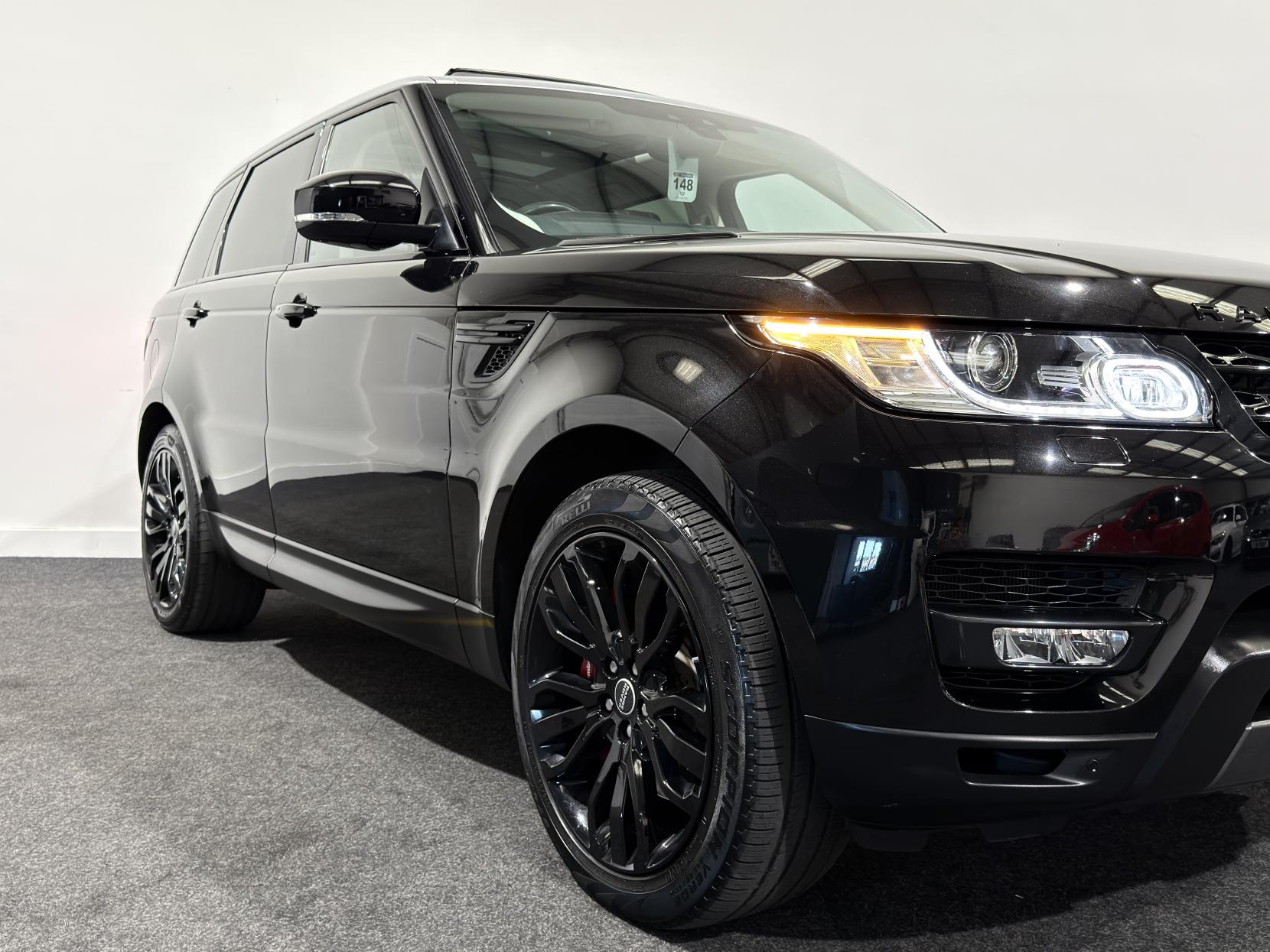 Land Rover Range Rover Sport 3.0 SD V6 HSE Dynamic SUV 5dr Diesel Auto 4WD Euro 6 (s/s) (306 ps)