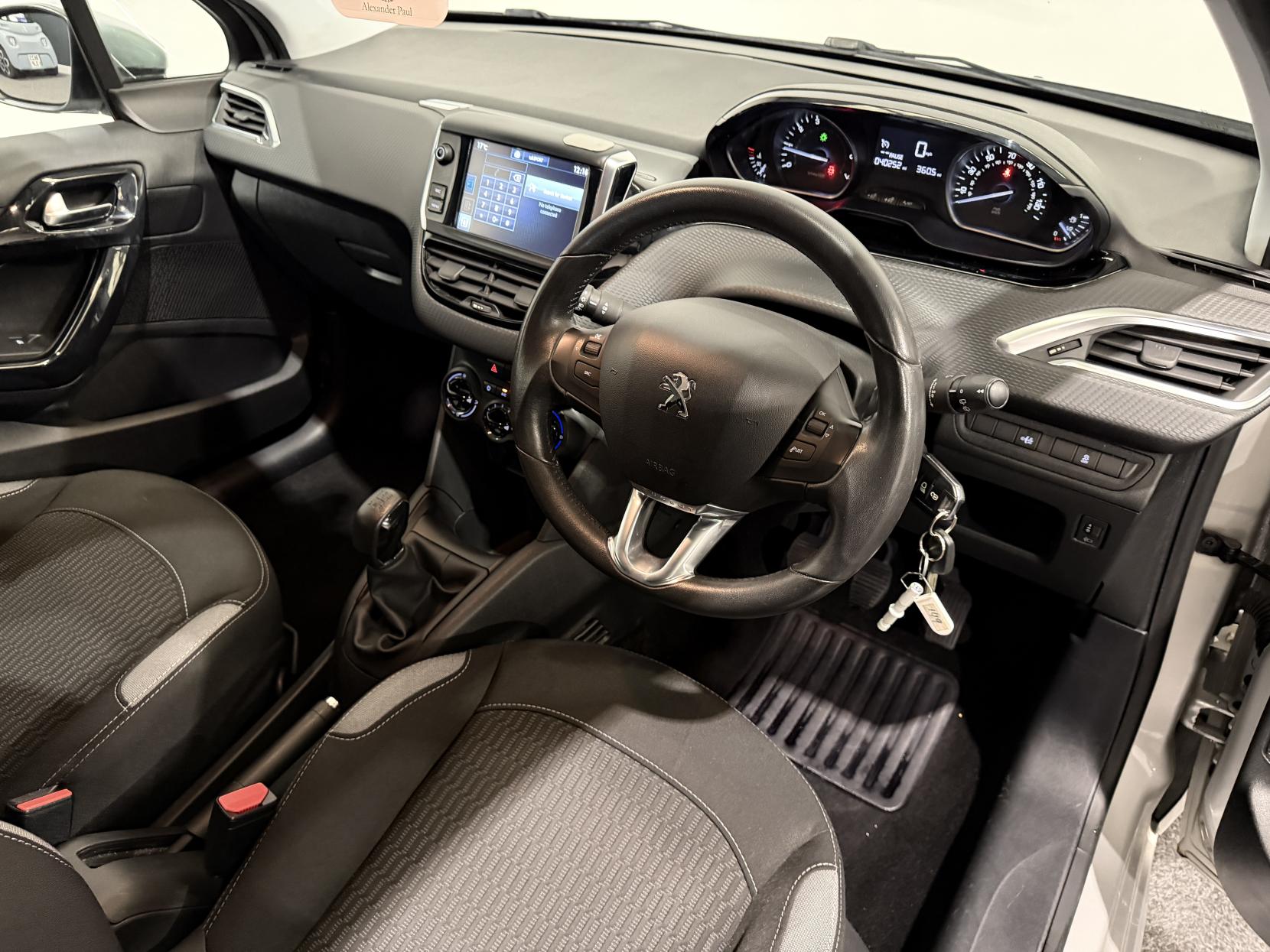Peugeot 208 1.2 PureTech Active Hatchback 5dr Petrol Manual Euro 6 (82 ps)