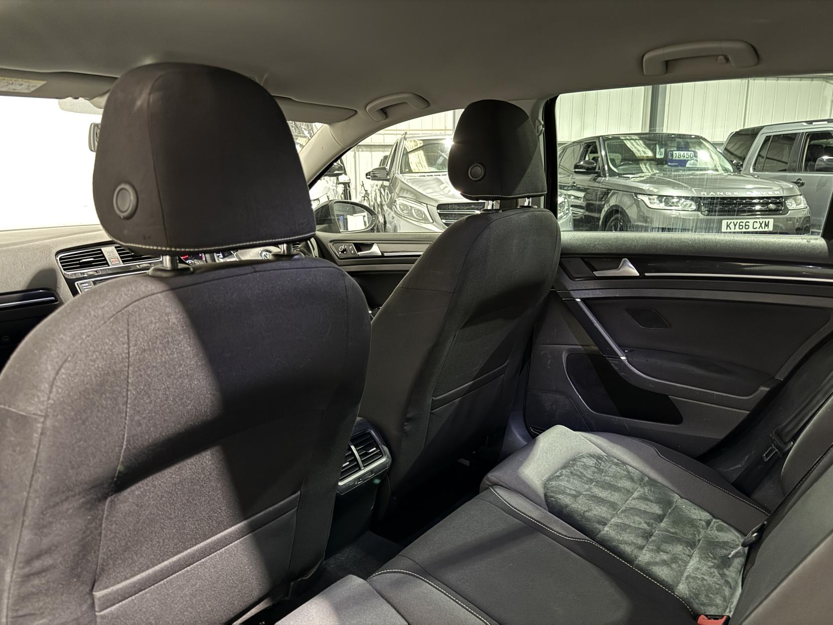 Volkswagen Golf 2.0 TDI BlueMotion Tech GT Estate 5dr Diesel DSG Euro 5 (s/s) (150 ps)