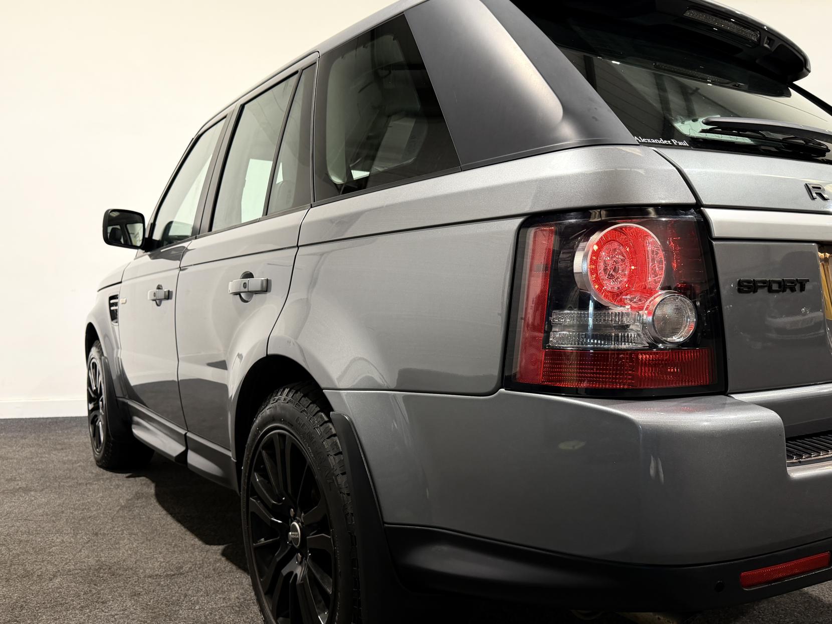 Land Rover Range Rover Sport 3.0 SD V6 HSE SUV 5dr Diesel Auto 4WD Euro 5 (255 bhp)