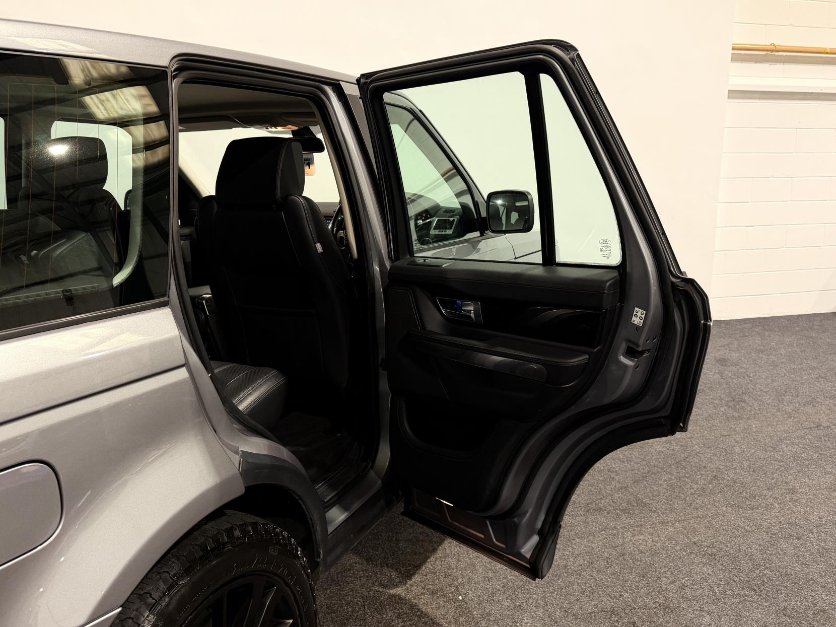 Land Rover Range Rover Sport 3.0 SD V6 HSE SUV 5dr Diesel Auto 4WD Euro 5 (255 bhp)