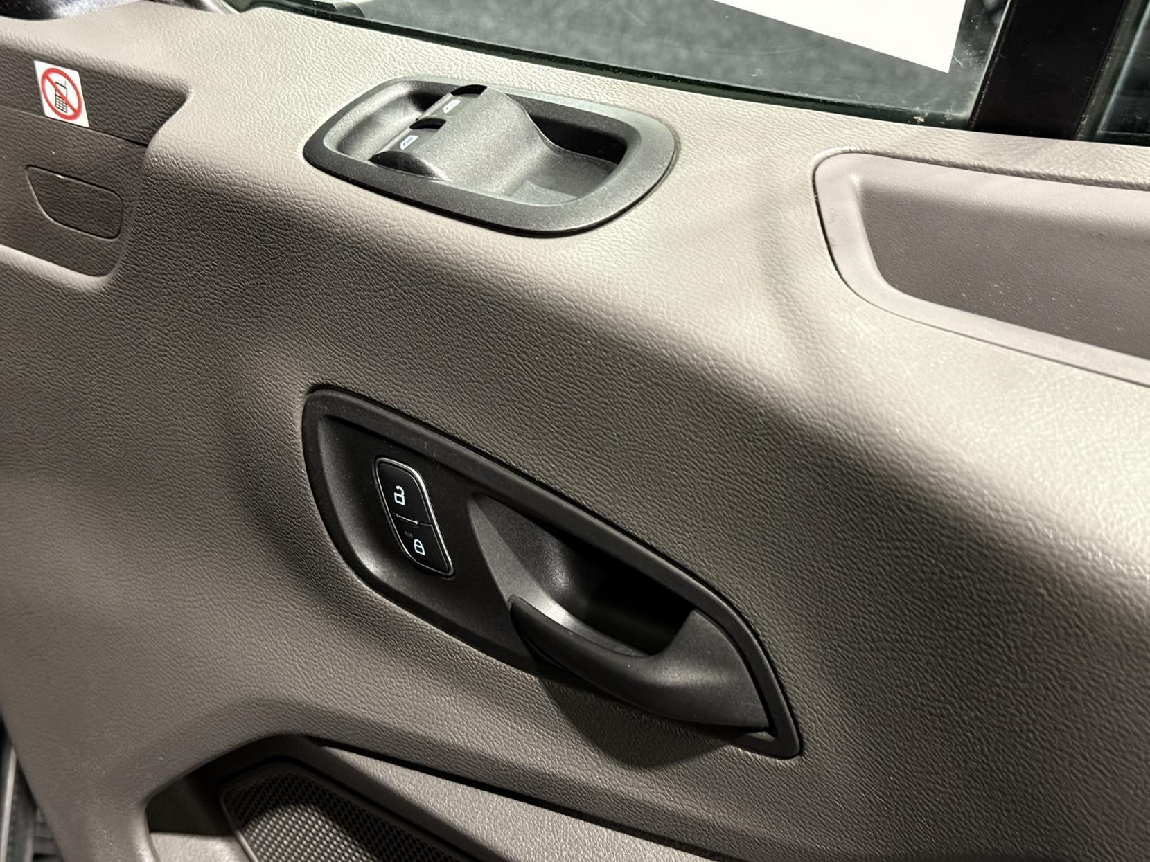 Ford Transit 2.0 310 EcoBlue Trend Panel Van 5dr Diesel Manual FWD L3 H2 Euro 6 (s/s) (130 ps)