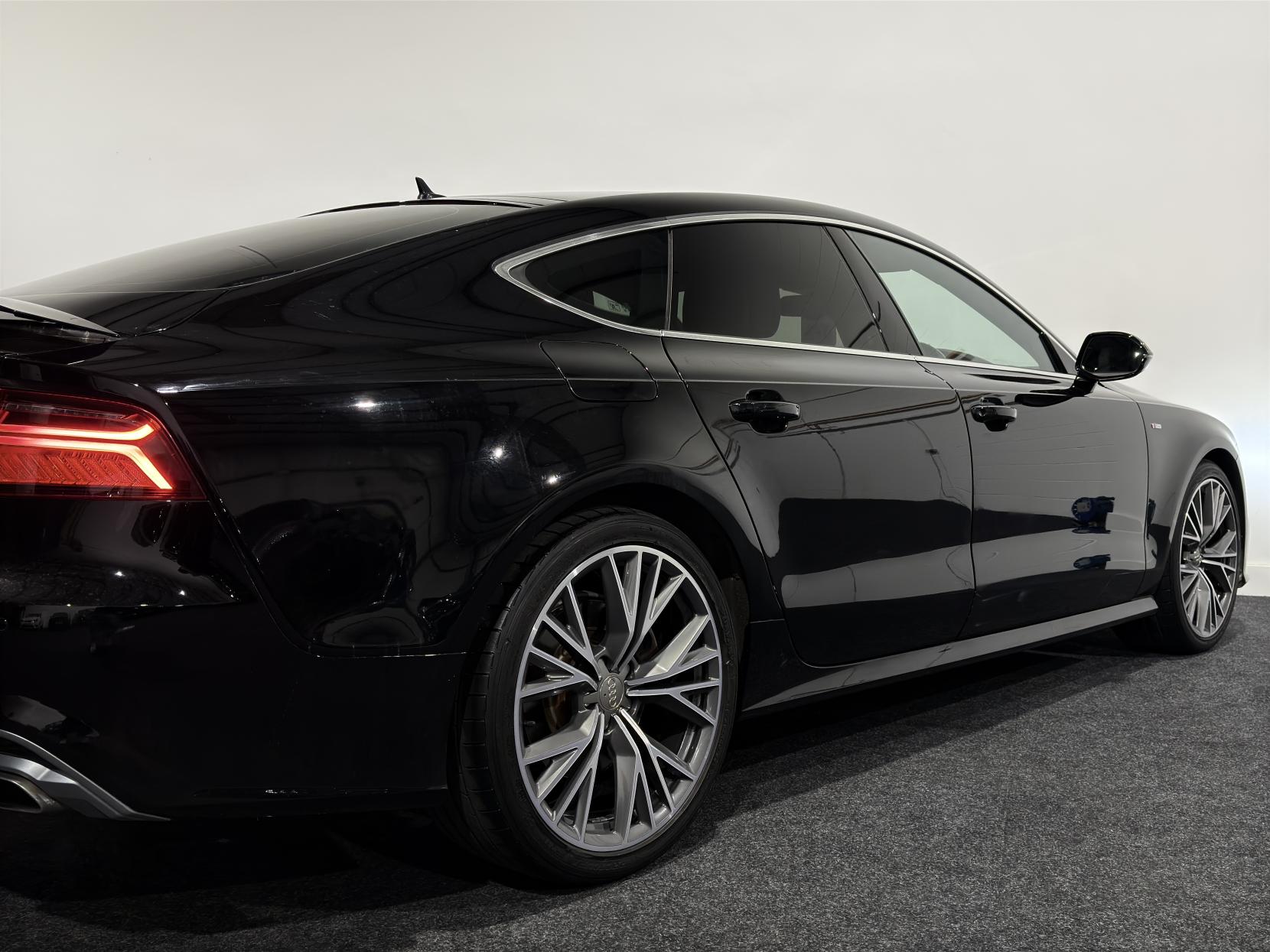 Audi A7 3.0 TFSI V6 S line Sportback 5dr Petrol S Tronic quattro Euro 6 (s/s) (333 ps)