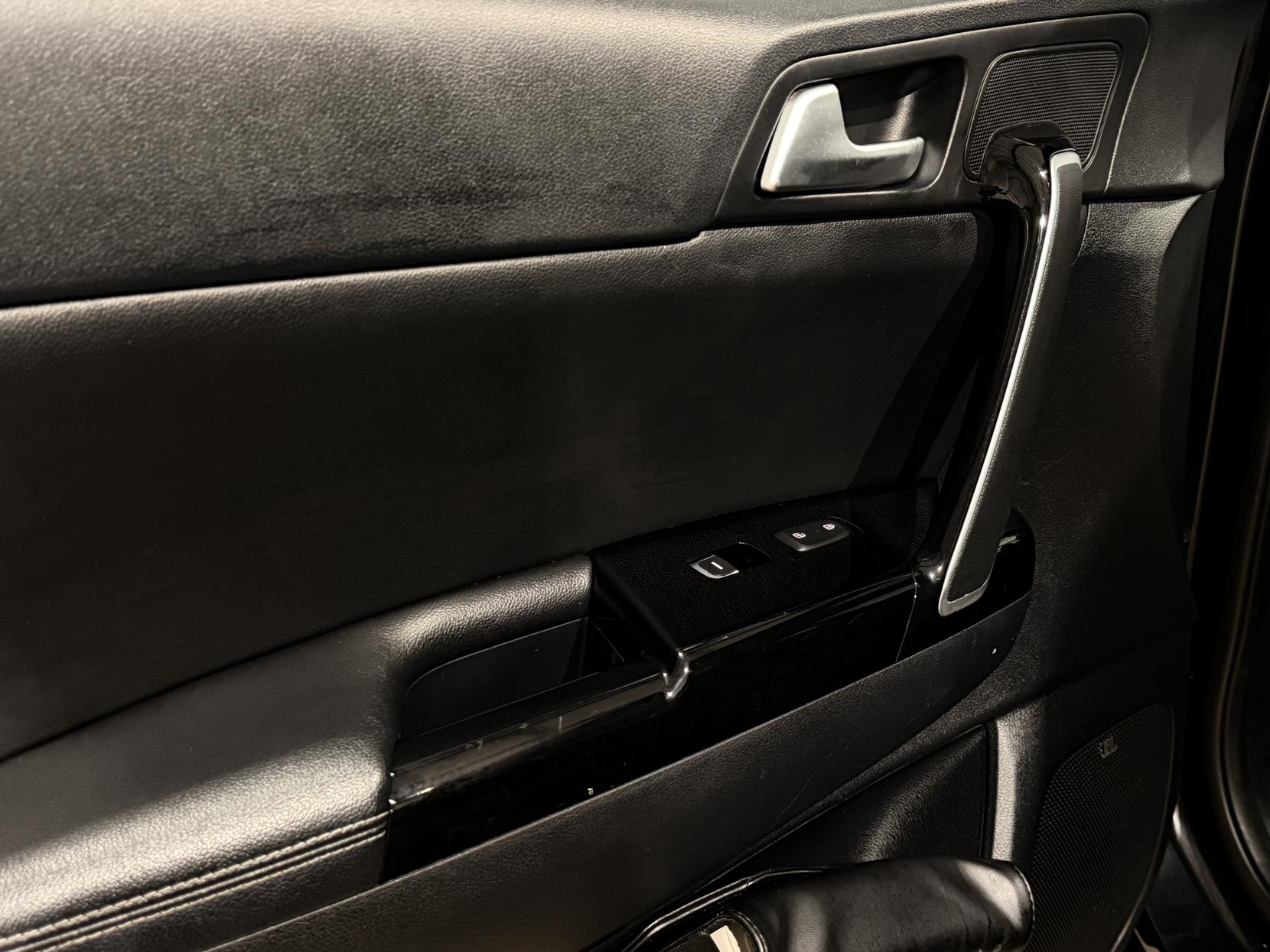 Kia Sportage 2.0 CRDi KX-4 SUV 5dr Diesel Auto AWD Euro 6 (182 bhp)