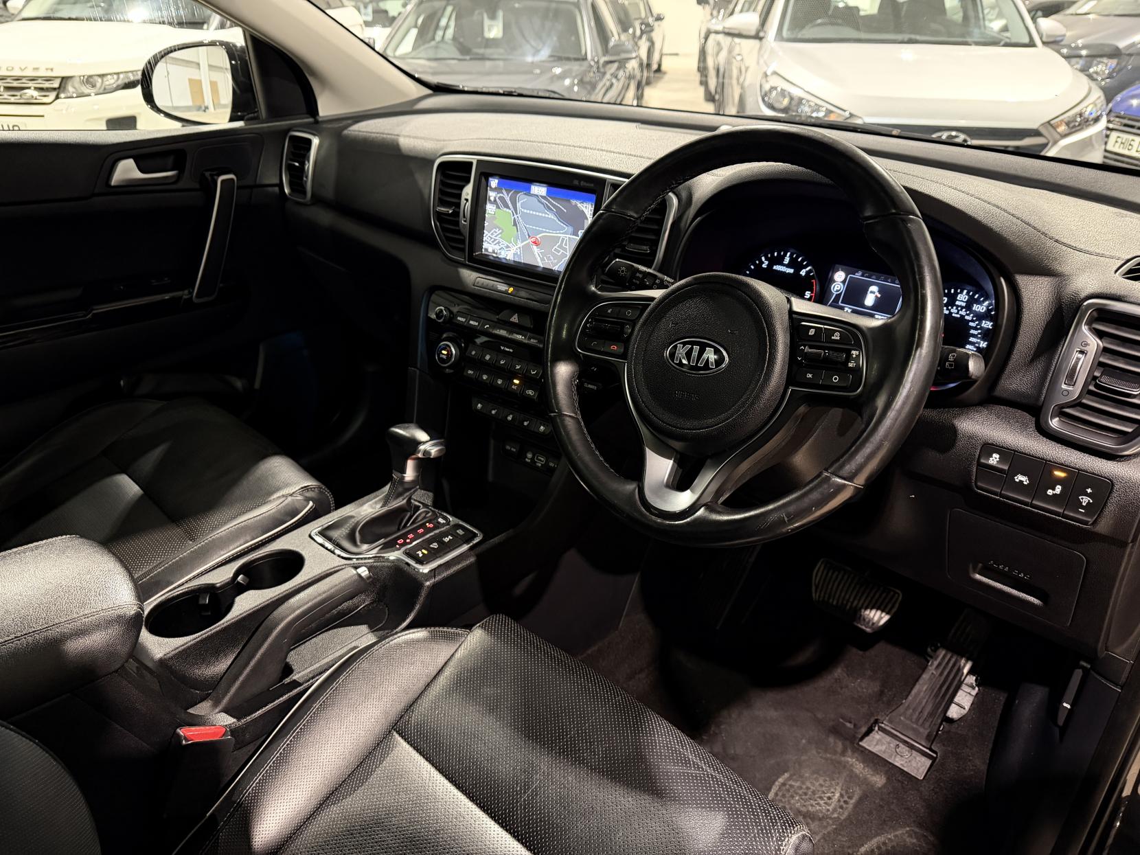 Kia Sportage 2.0 CRDi KX-4 SUV 5dr Diesel Auto AWD Euro 6 (182 bhp)