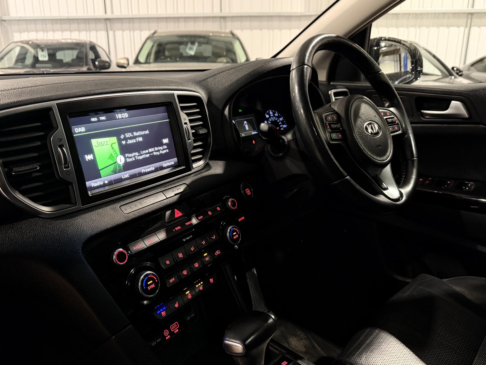 Kia Sportage 2.0 CRDi KX-4 SUV 5dr Diesel Auto AWD Euro 6 (182 bhp)