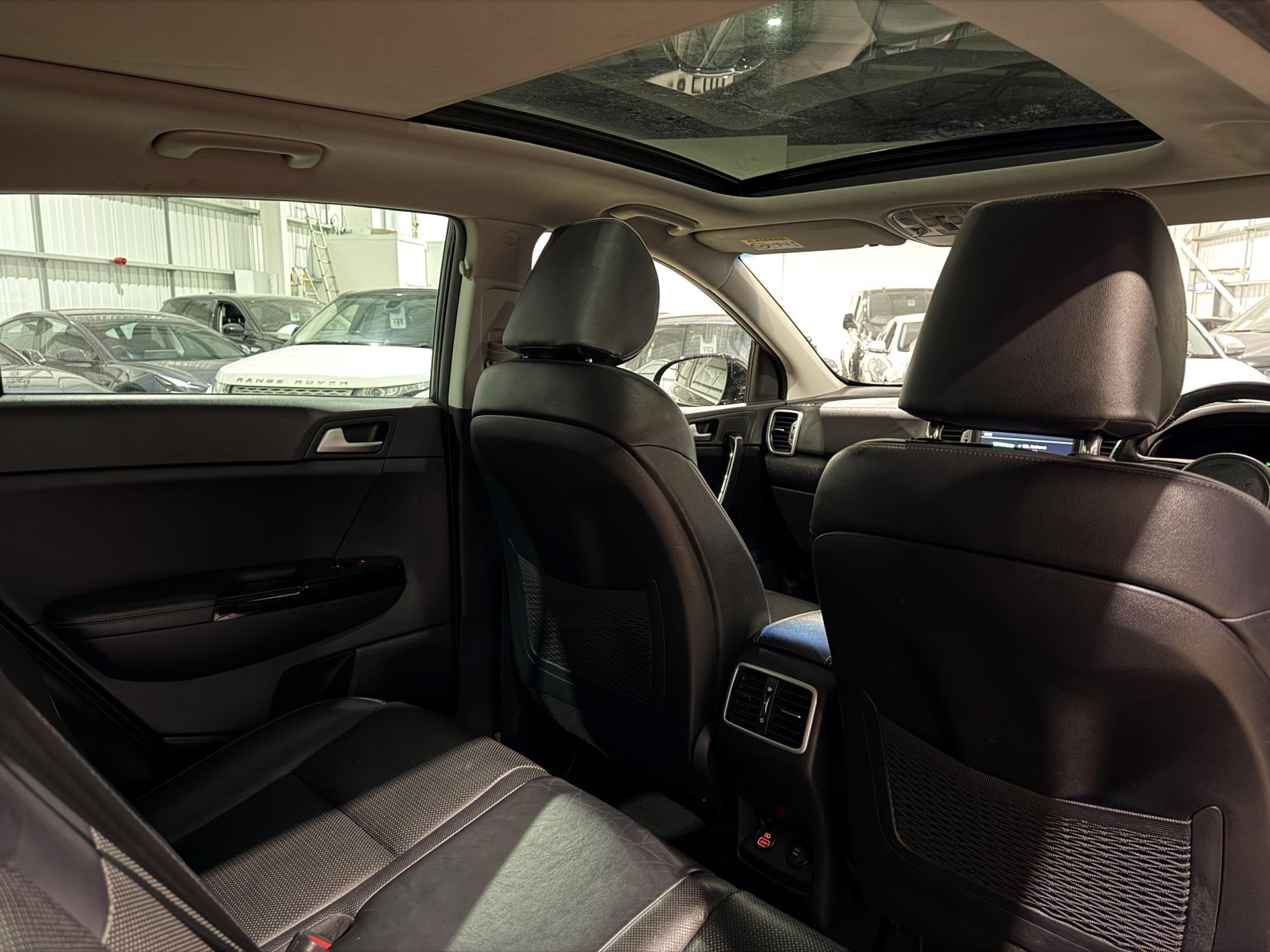 Kia Sportage 2.0 CRDi KX-4 SUV 5dr Diesel Auto AWD Euro 6 (182 bhp)