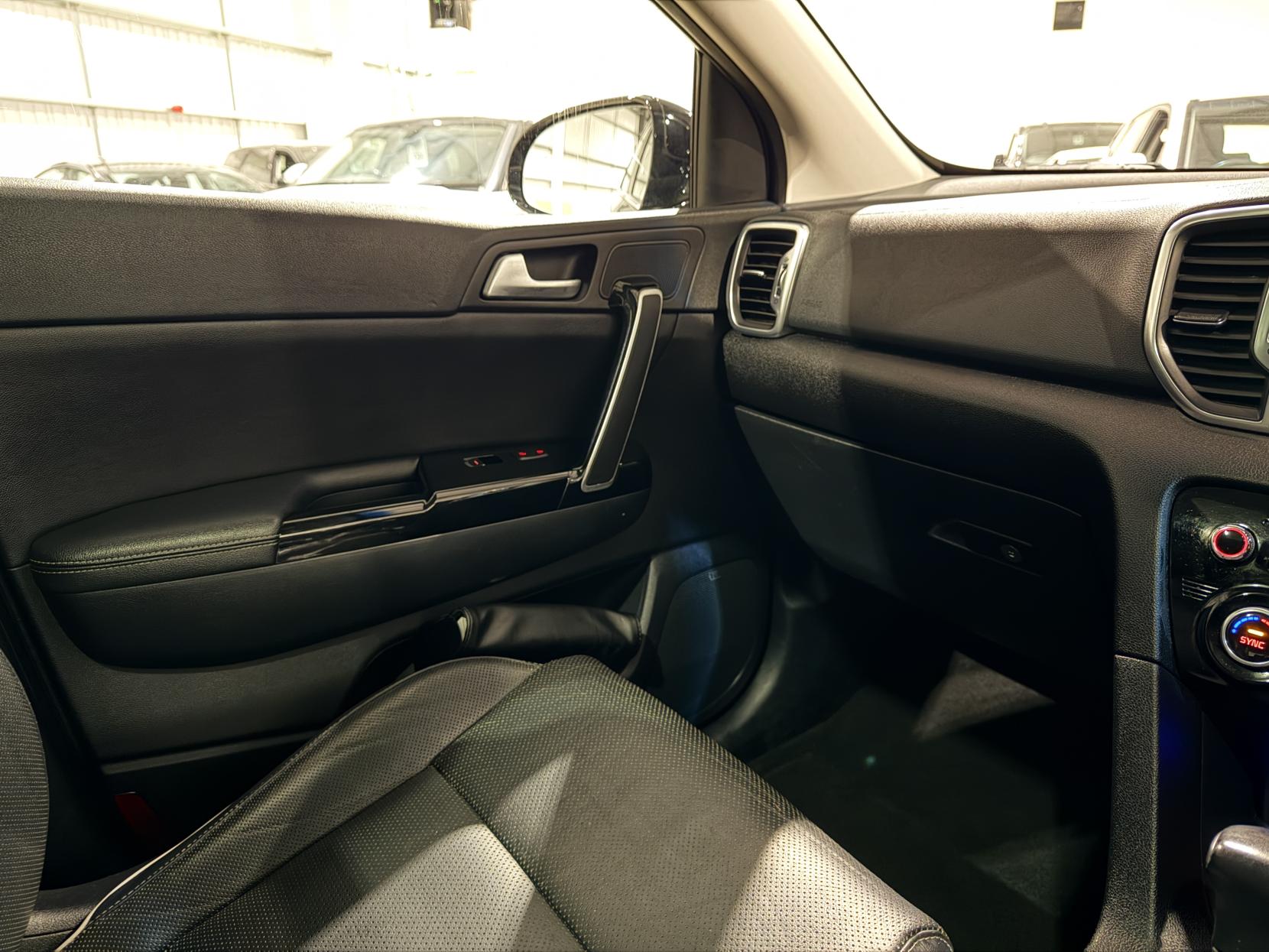 Kia Sportage 2.0 CRDi KX-4 SUV 5dr Diesel Auto AWD Euro 6 (182 bhp)