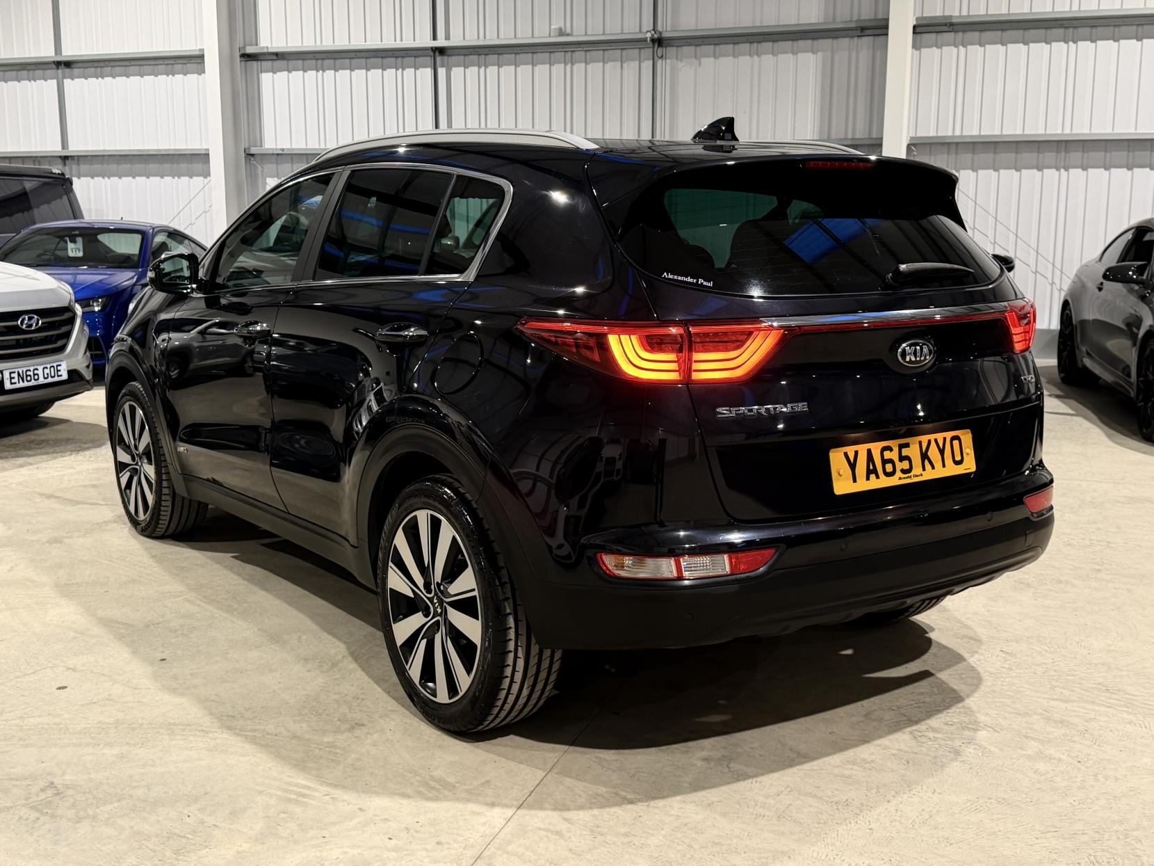 Kia Sportage 2.0 CRDi KX-4 SUV 5dr Diesel Auto AWD Euro 6 (182 bhp)