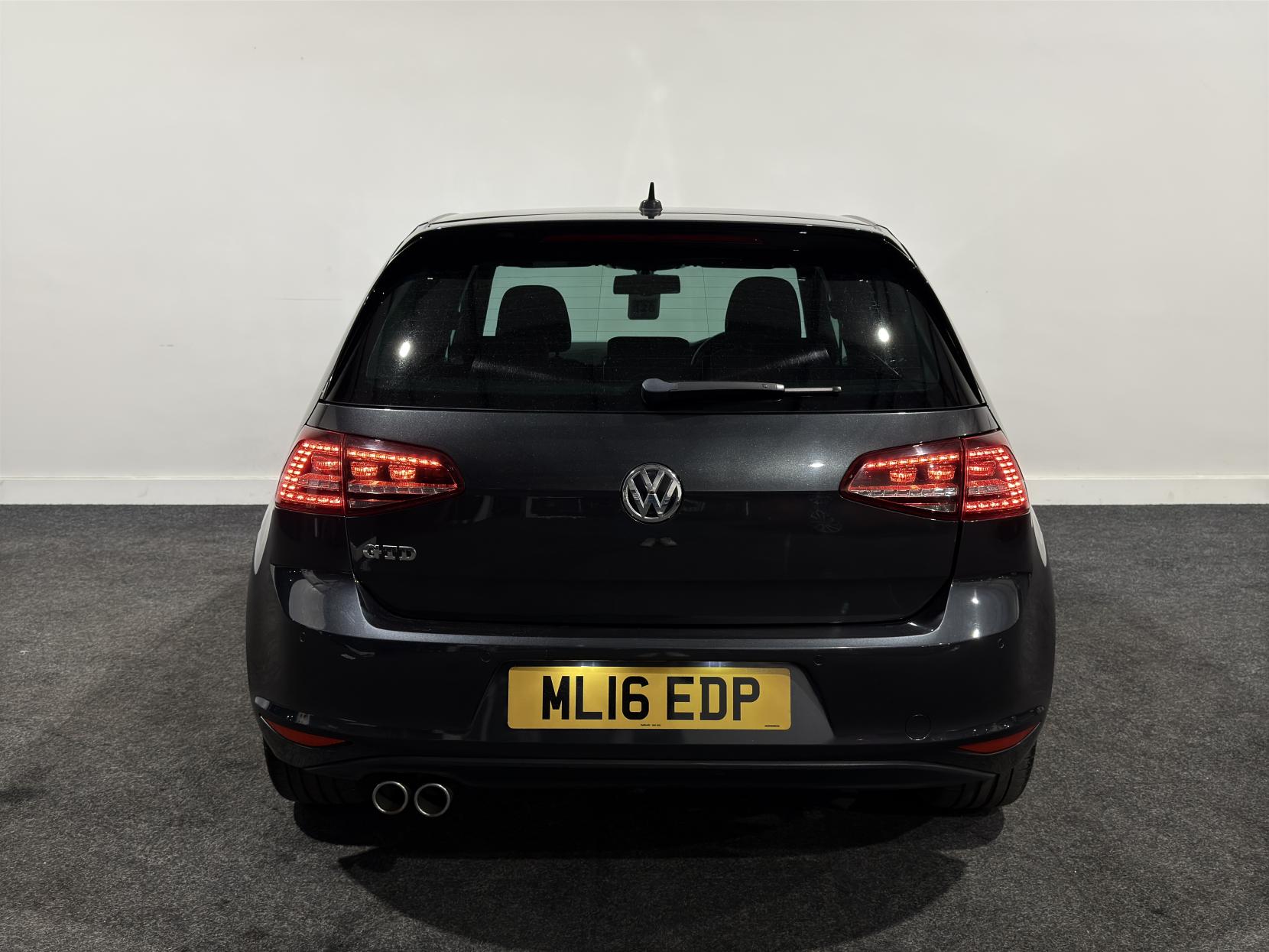 Volkswagen Golf 2.0 TDI BlueMotion Tech GTD Hatchback 5dr Diesel Manual Euro 6 (s/s) (184 ps)