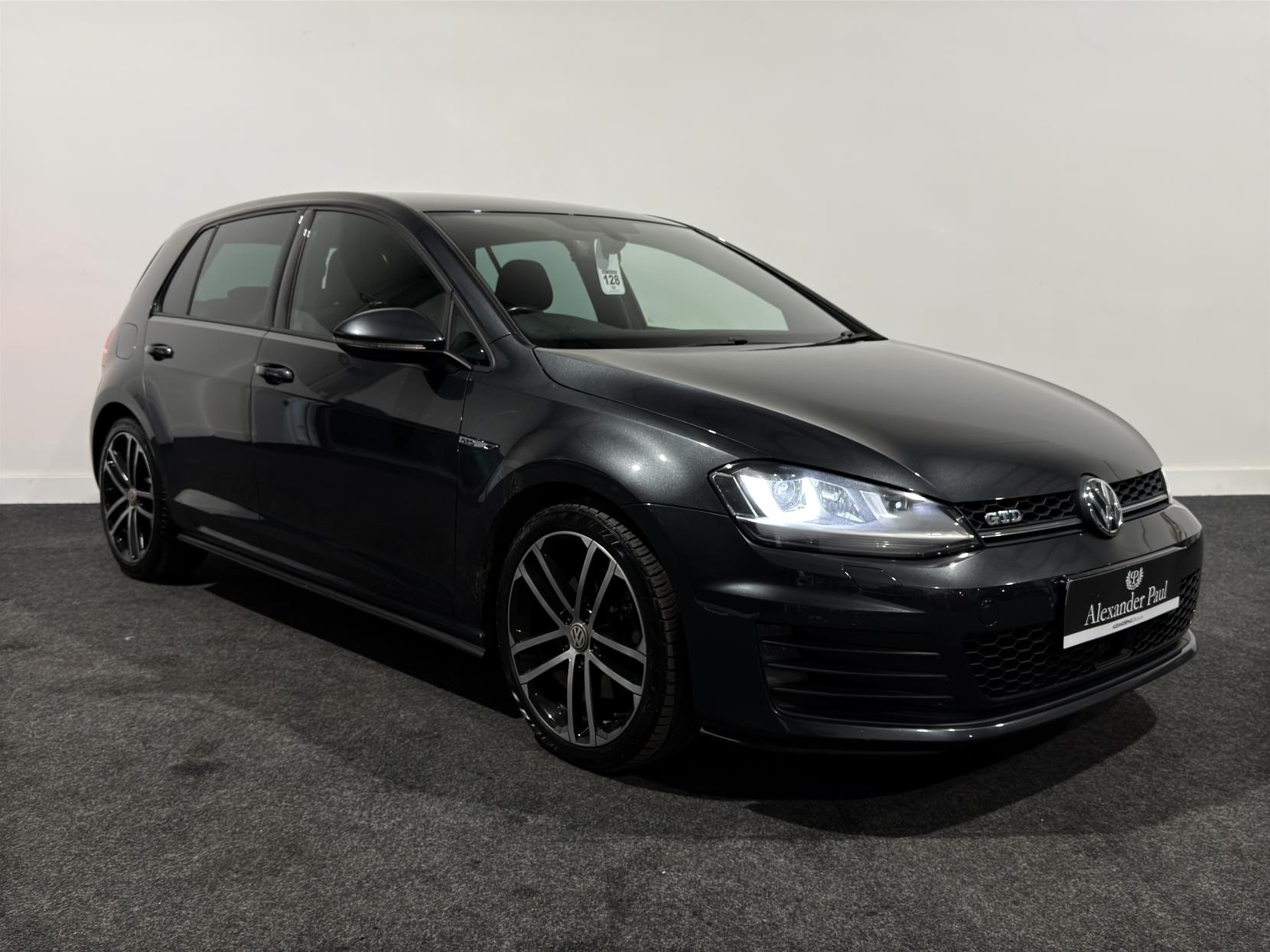 Volkswagen Golf 2.0 TDI BlueMotion Tech GTD Hatchback 5dr Diesel Manual Euro 6 (s/s) (184 ps)