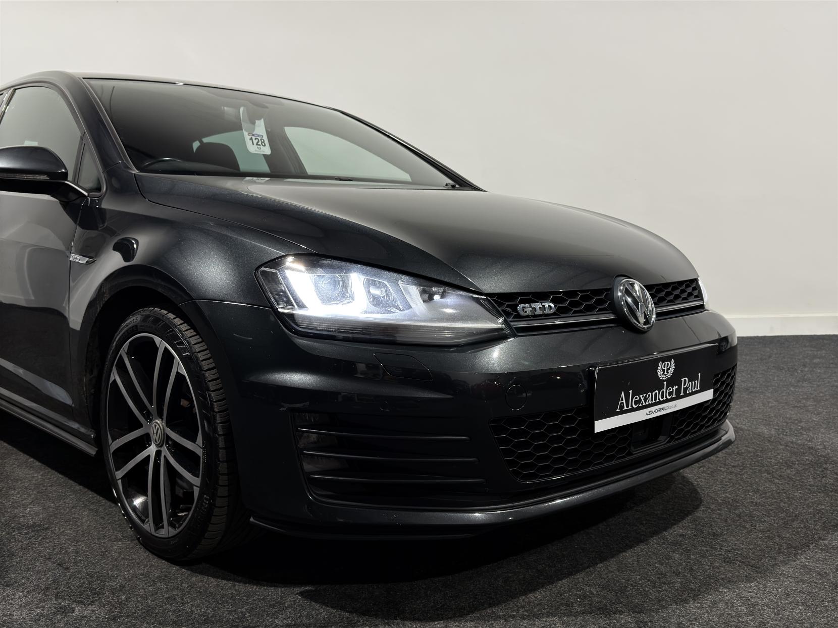 Volkswagen Golf 2.0 TDI BlueMotion Tech GTD Hatchback 5dr Diesel Manual Euro 6 (s/s) (184 ps)