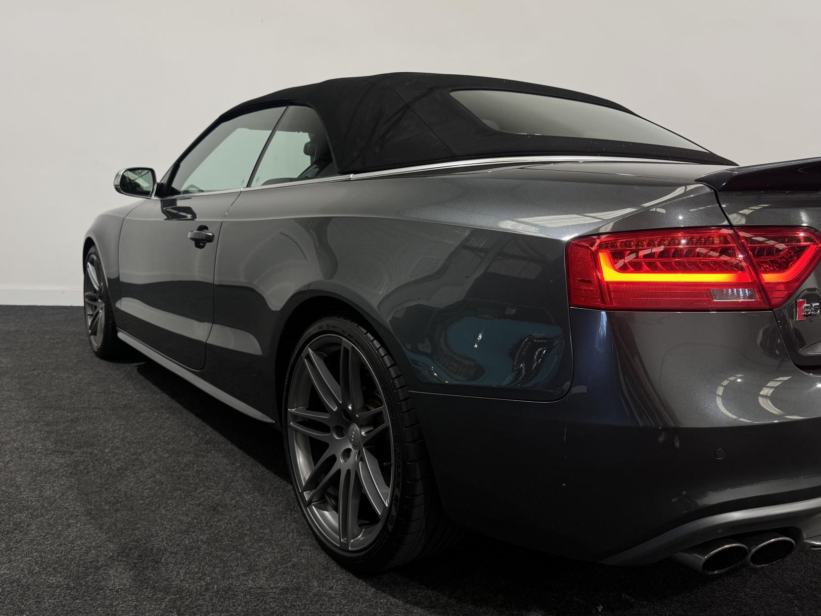 Audi S5 3.0 TFSI V6 Cabriolet 2dr Petrol S Tronic quattro Euro 5 (s/s) (333 ps)