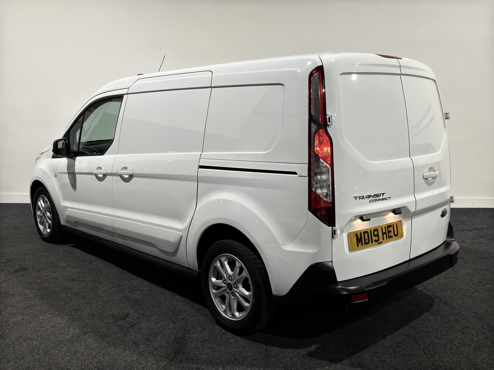 Ford Transit Connect 1.5 240 EcoBlue Limited Panel Van 5dr Diesel Manual L2 Euro 6 (s/s) (120 ps)