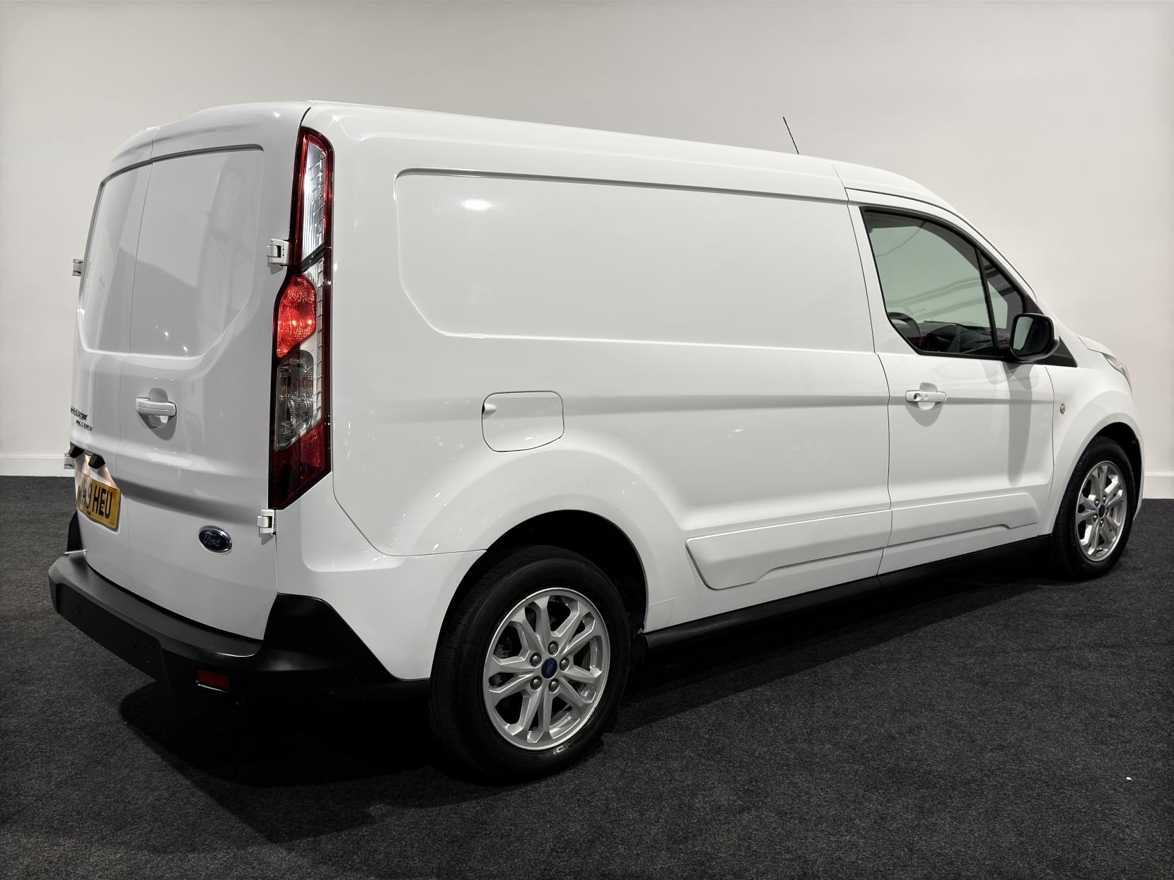 Ford Transit Connect 1.5 240 EcoBlue Limited Panel Van 5dr Diesel Manual L2 Euro 6 (s/s) (120 ps)