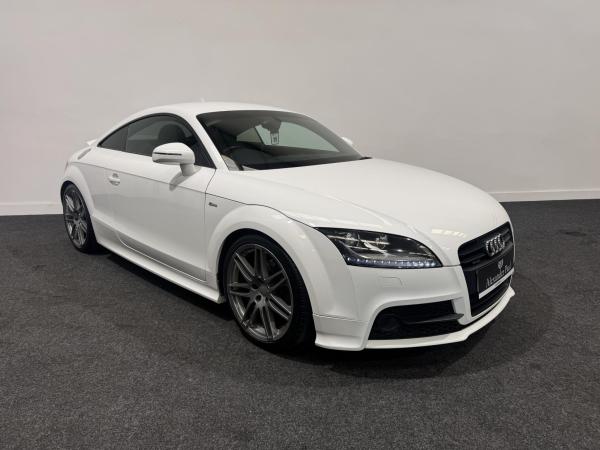 Audi TT 2.0 TDI Black Edition Coupe 3dr Diesel S Tronic quattro Euro 5 (170 ps)