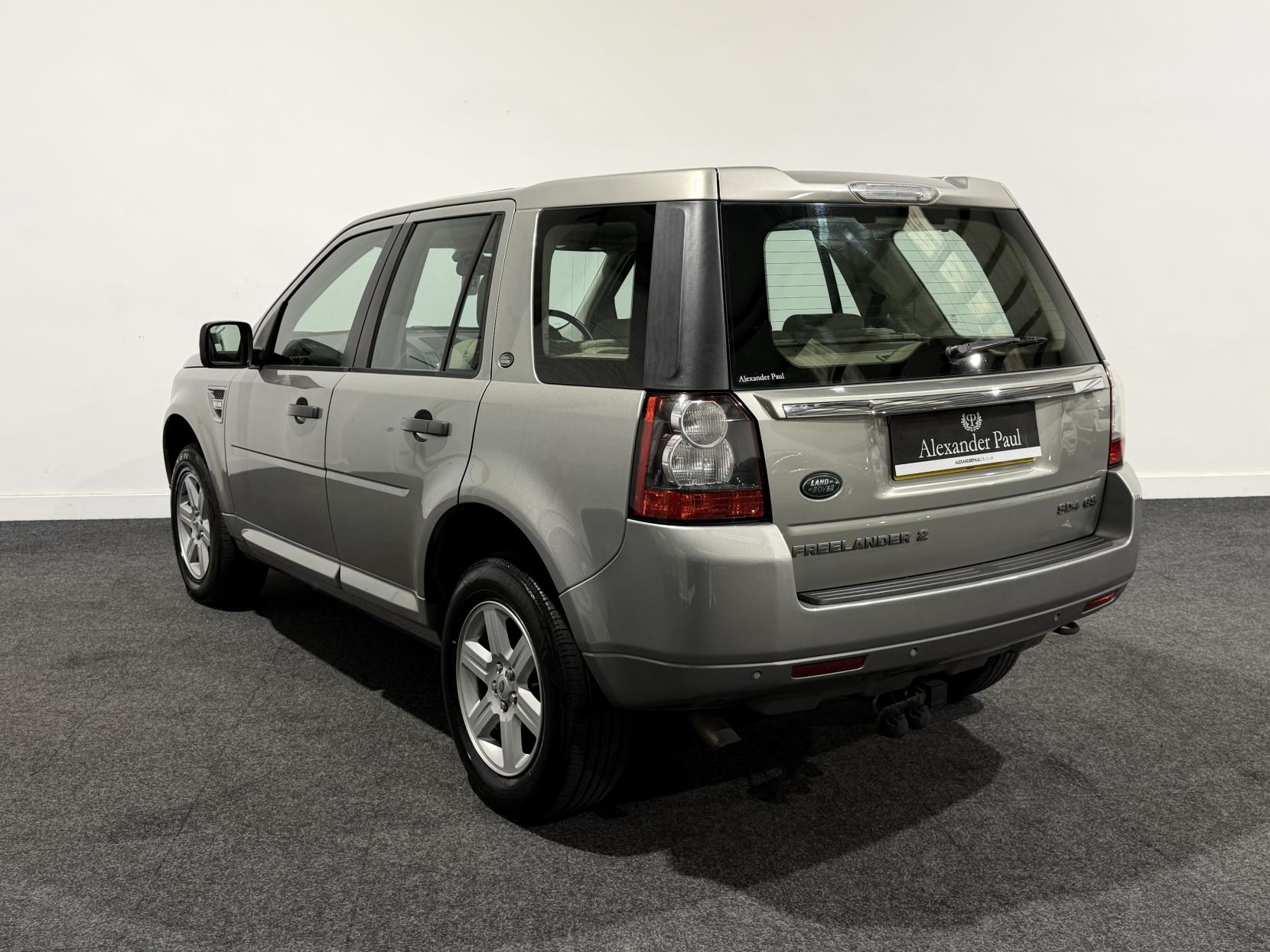 Land Rover Freelander 2 2.2 SD4 GS SUV 5dr Diesel CommandShift 4WD Euro 5 (190 ps)