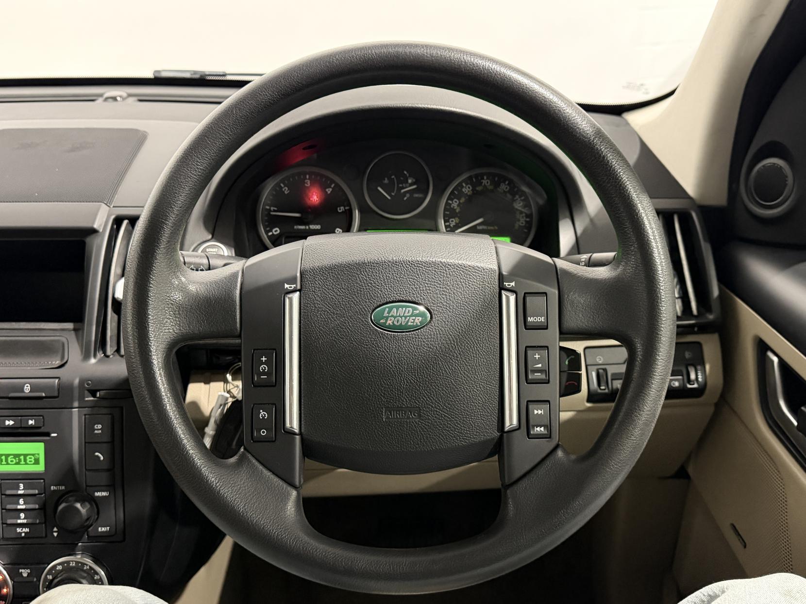 Land Rover Freelander 2 2.2 SD4 GS SUV 5dr Diesel CommandShift 4WD Euro 5 (190 ps)