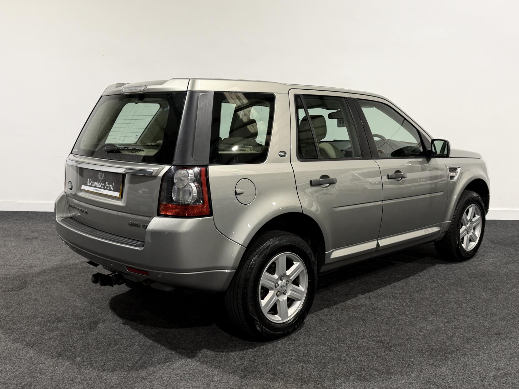 Land Rover Freelander 2 2.2 SD4 GS SUV 5dr Diesel CommandShift 4WD Euro 5 (190 ps)