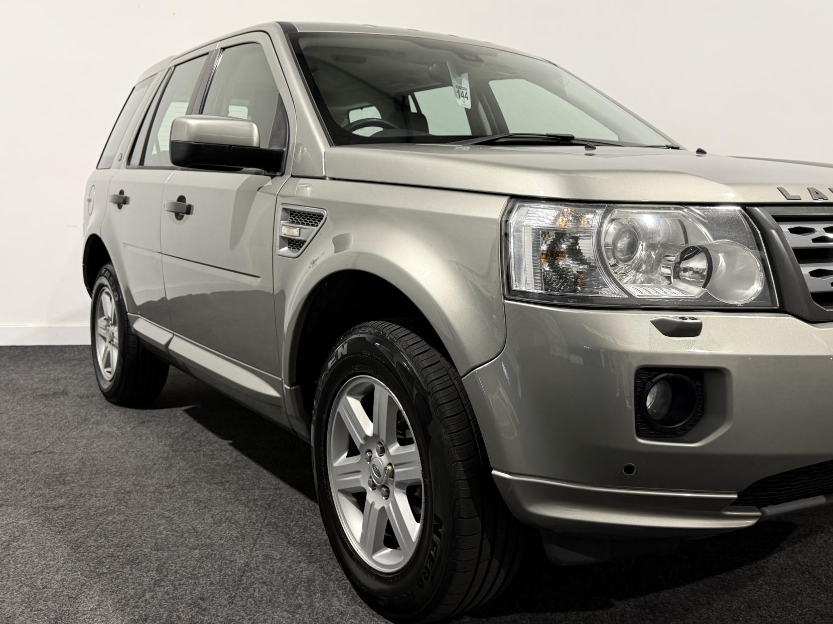 Land Rover Freelander 2 2.2 SD4 GS SUV 5dr Diesel CommandShift 4WD Euro 5 (190 ps)