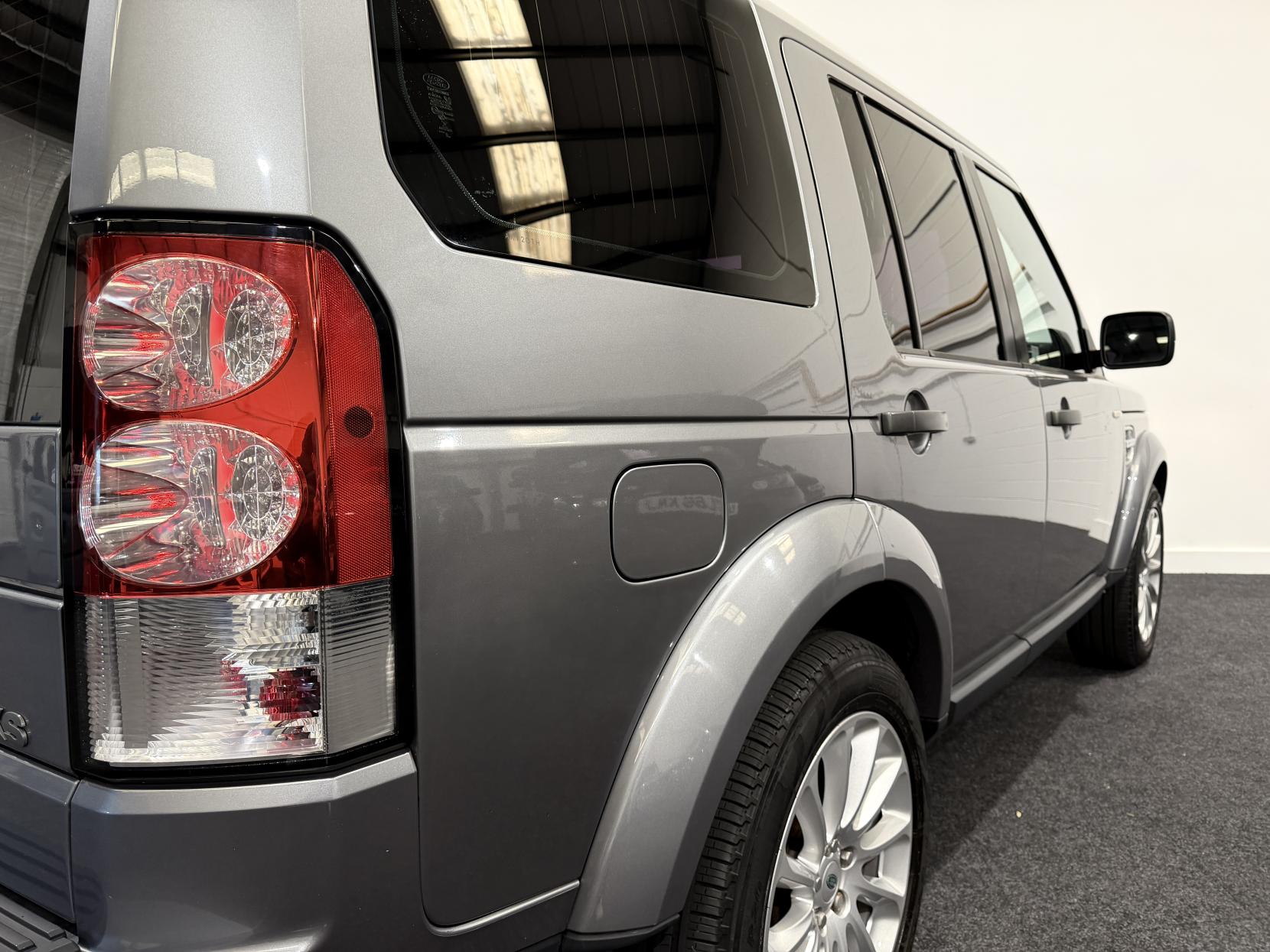 Land Rover Discovery 4 3.0 SD V6 XS SUV 5dr Diesel Auto 4WD Euro 5 (255 bhp)