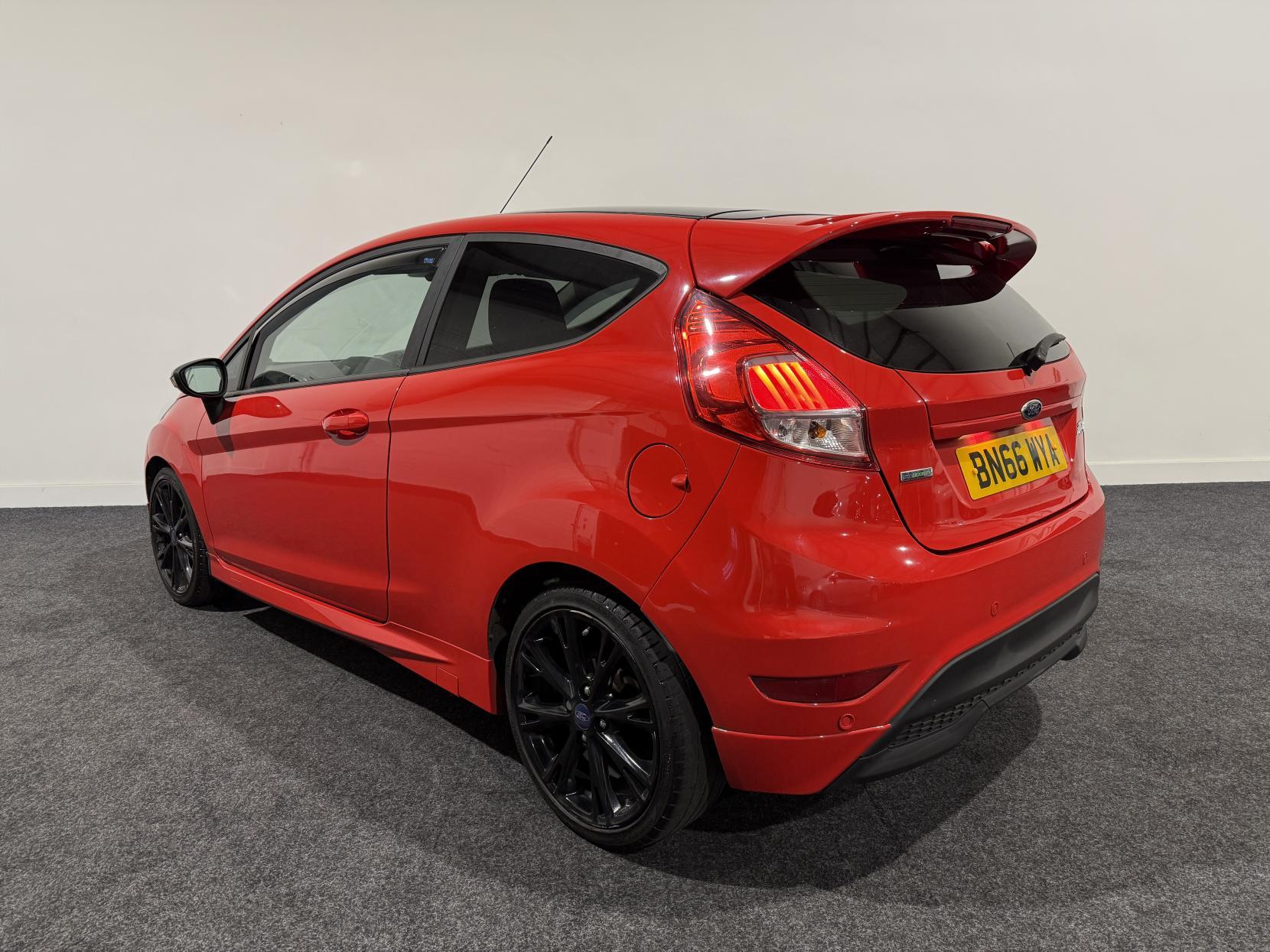 Ford Fiesta 1.0T EcoBoost Zetec S Hatchback 3dr Petrol Manual Euro 6 (s/s) (140 ps)